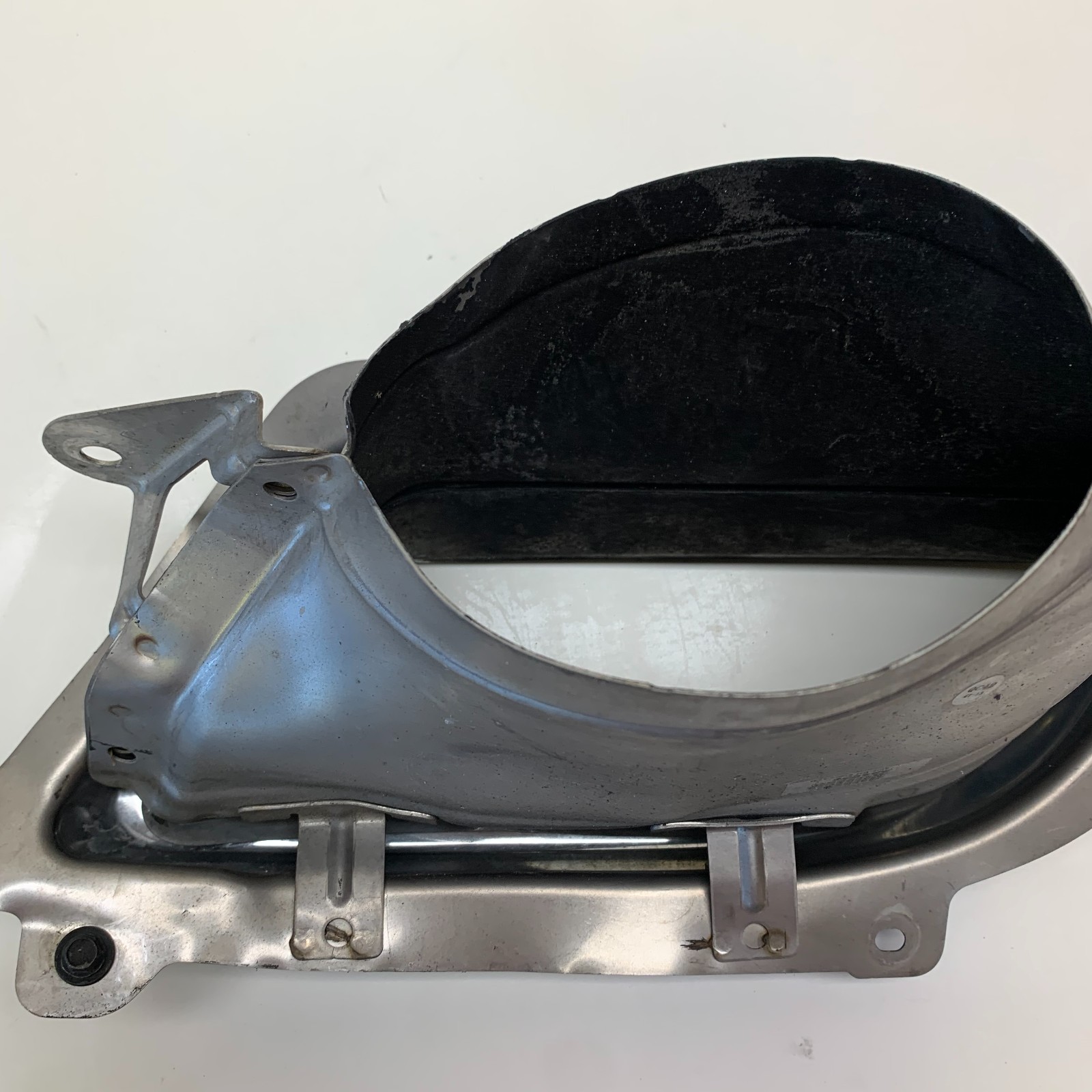 2014- 2016 Cadillac CTS Rear Right Side Exhaust Tip Bezel Sleeve 22753150 OEM