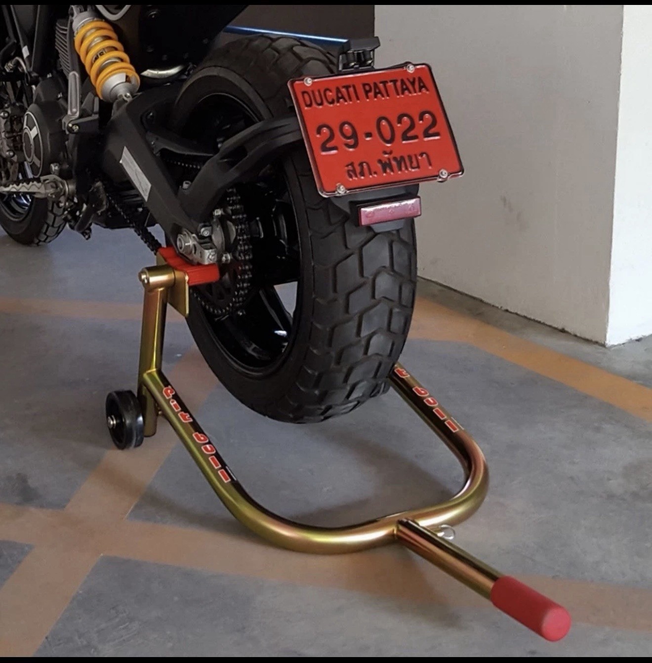 Pitbull motorcycle stand Ducati Scrambler 800 / Monster 797