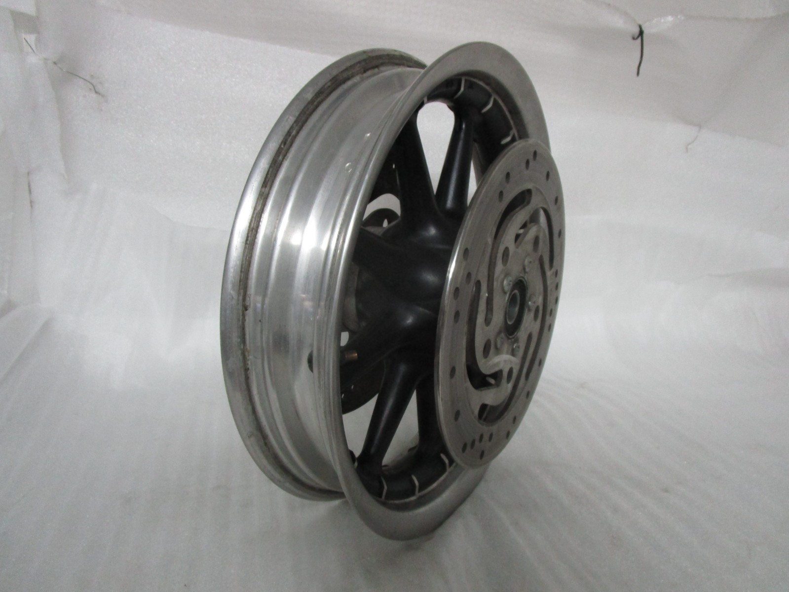 2008 Harley Davidson Touring 9-Spoke Front Wheel 16×3