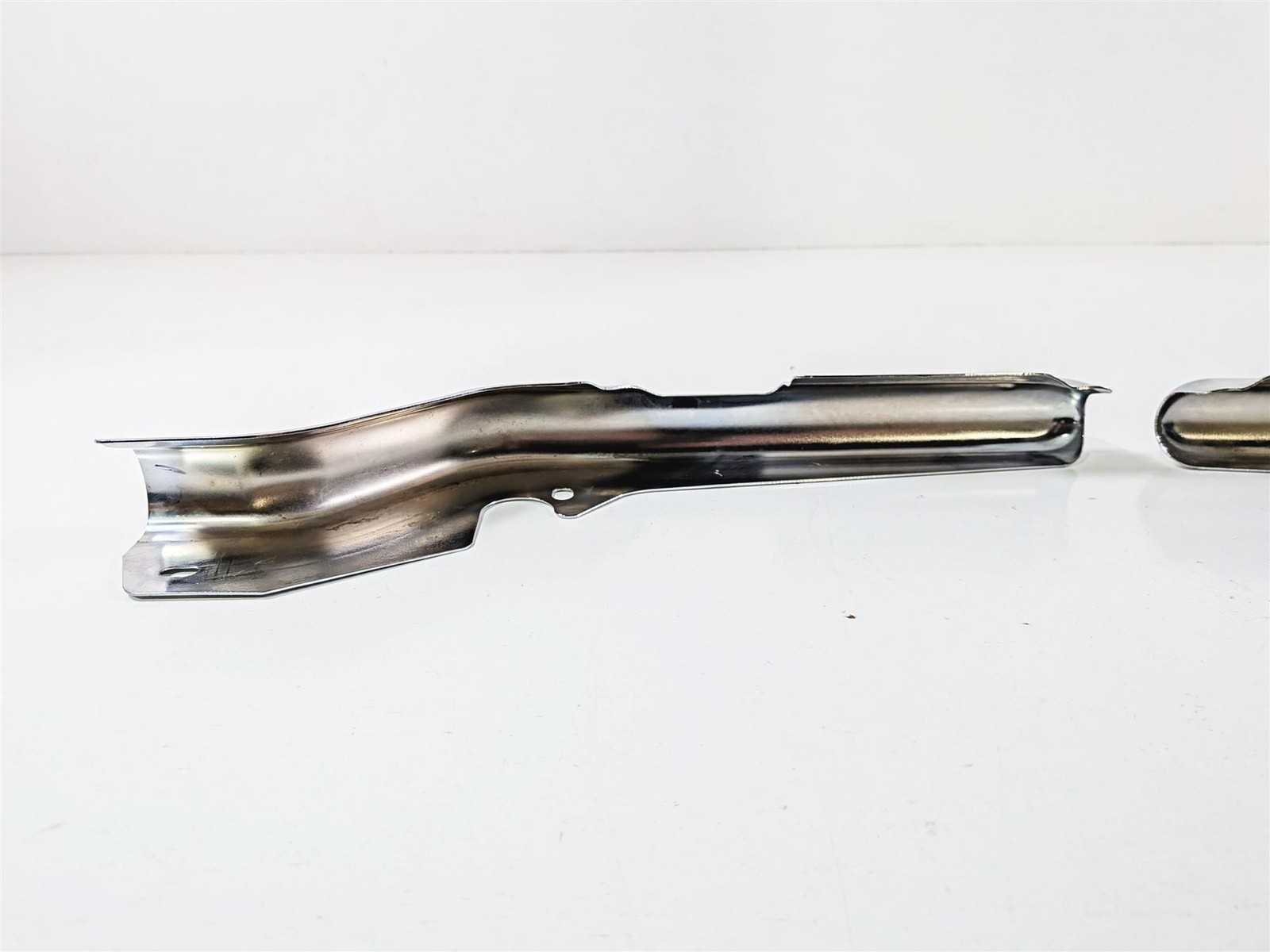 2006 Harley Touring FLHTCU SE CVO Electra Glide Frame Chrome Struts 47504-97