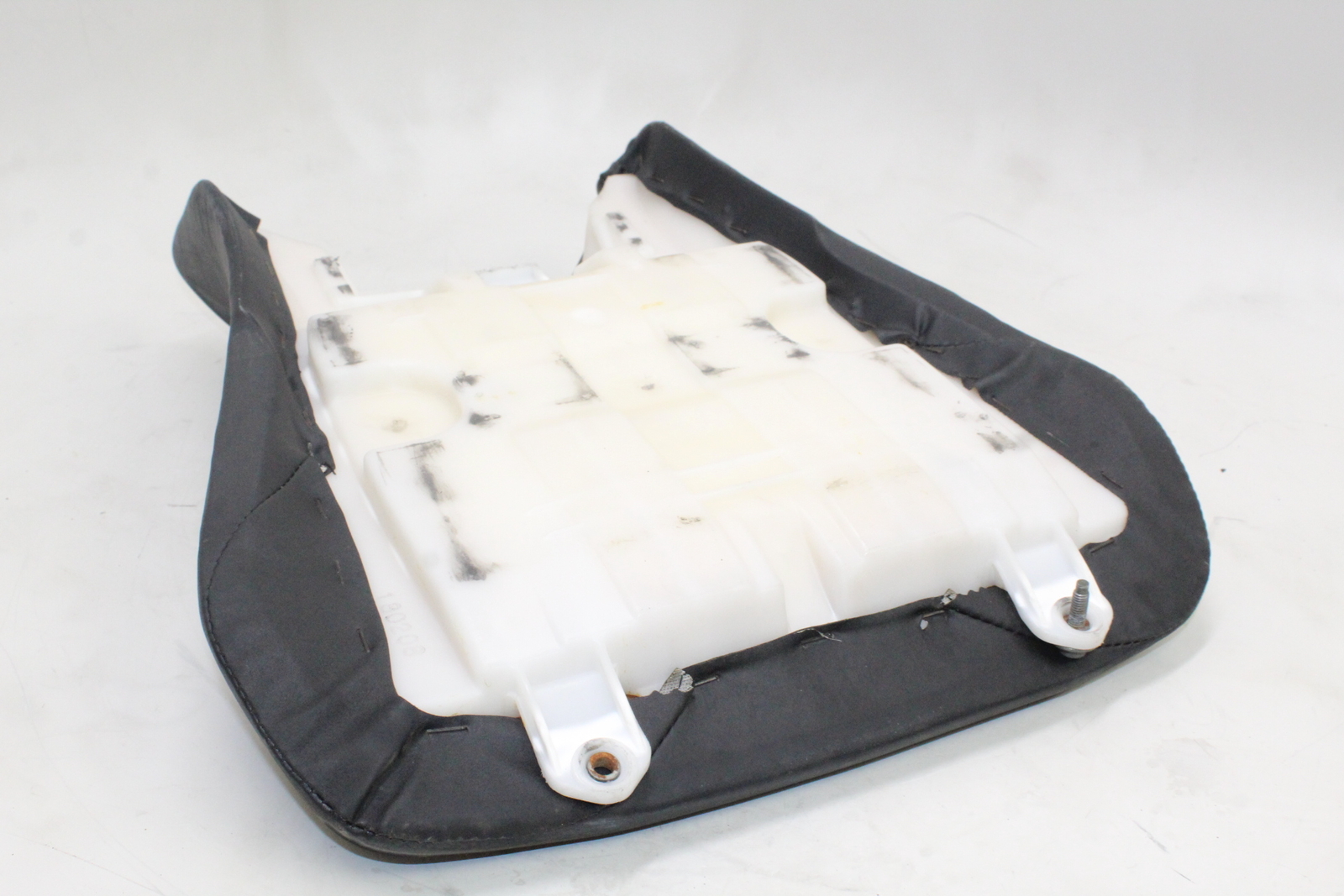 2003-05 Yamaha Yzf R6 Front Drivers Seat Pad Saddle Pillion 5sl-24710-00-00 OEM