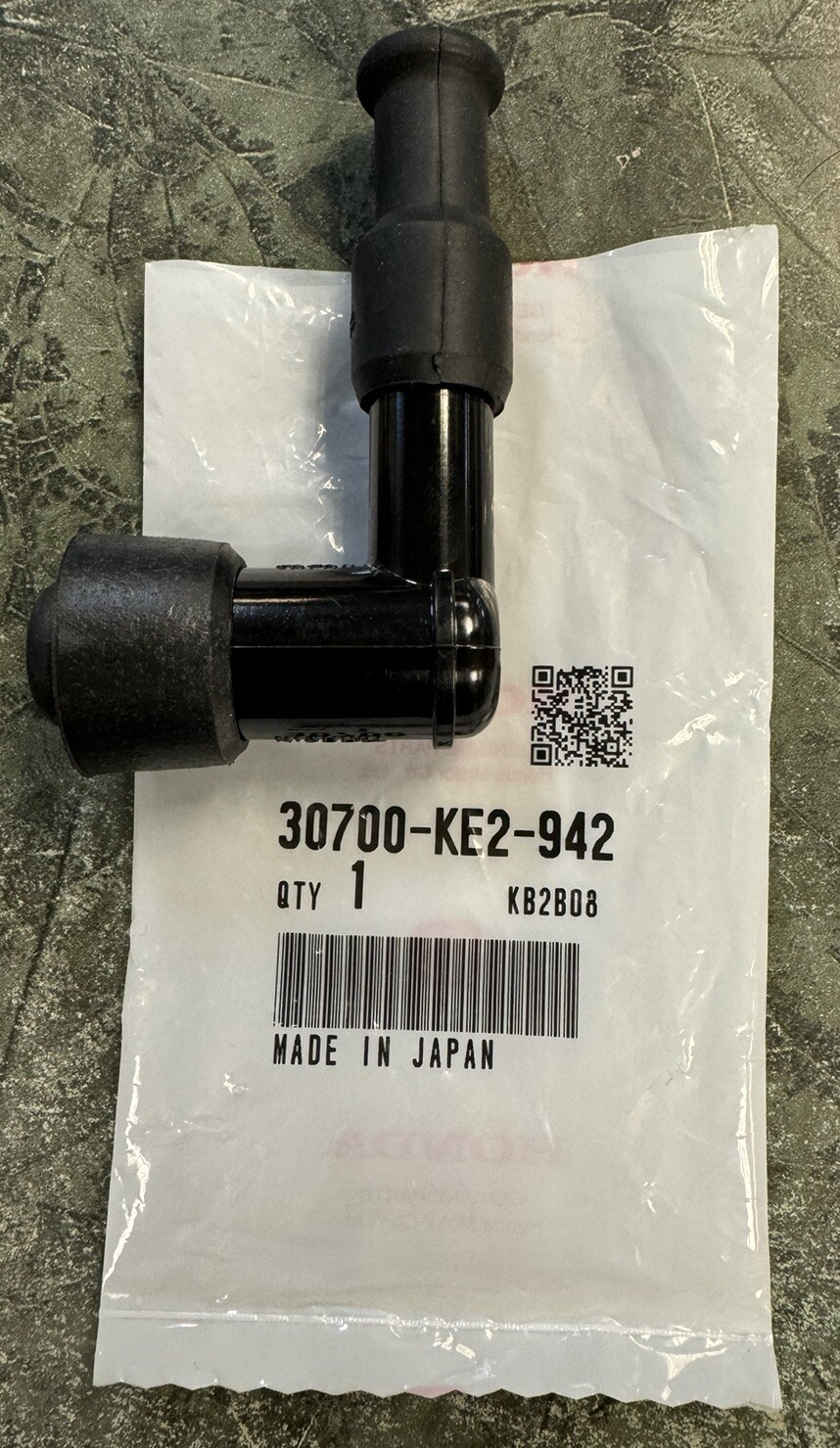 Genuine OEM Honda Spark Plug Cap ATC 70 90 110 CT70 CT90 QA50 Z50R 30700-KE2-942