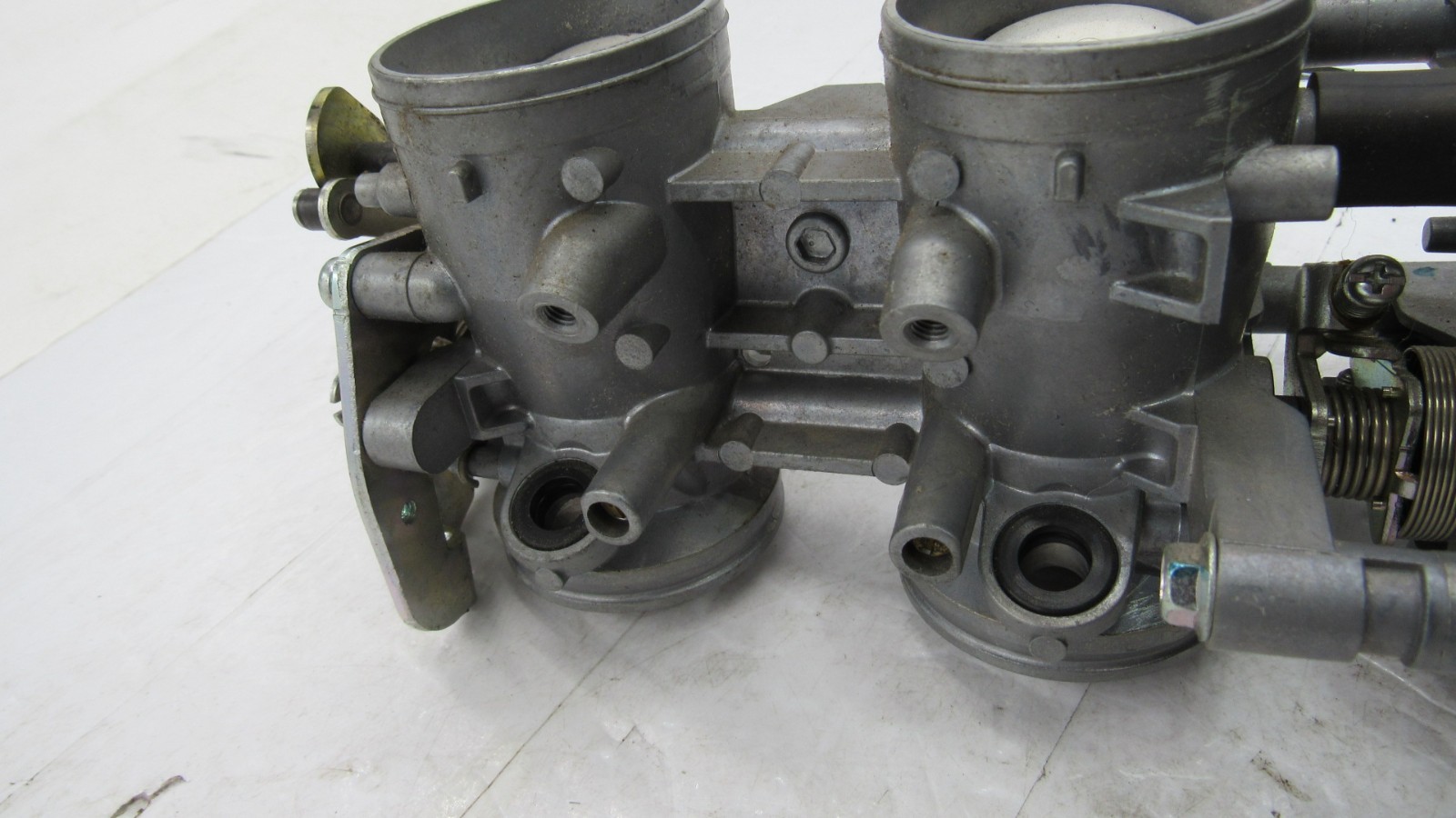 2006 Kawasaki ZX636 Ninja ZX-6R ZX6R Bare Throttle Bodies Body Housing