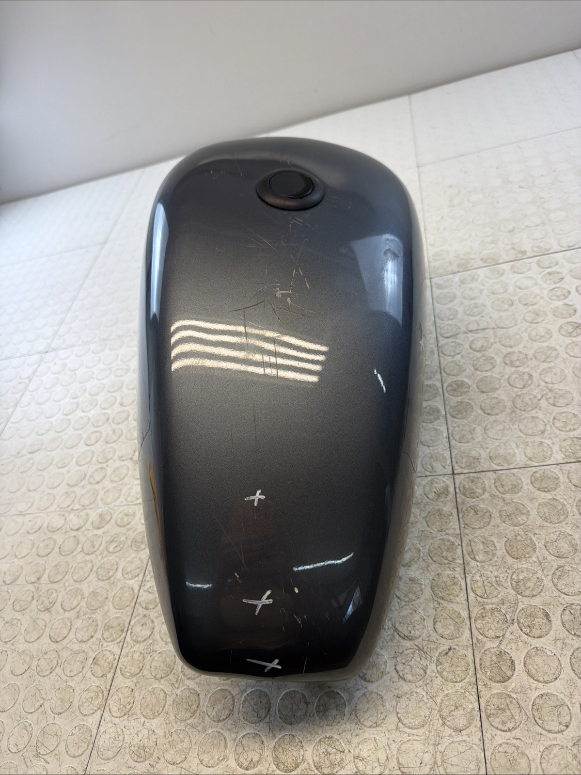 2003 Harley Sportster XL1200 C Custom OEM Gas Gasoline Fuel Tank Reservoir 4k
