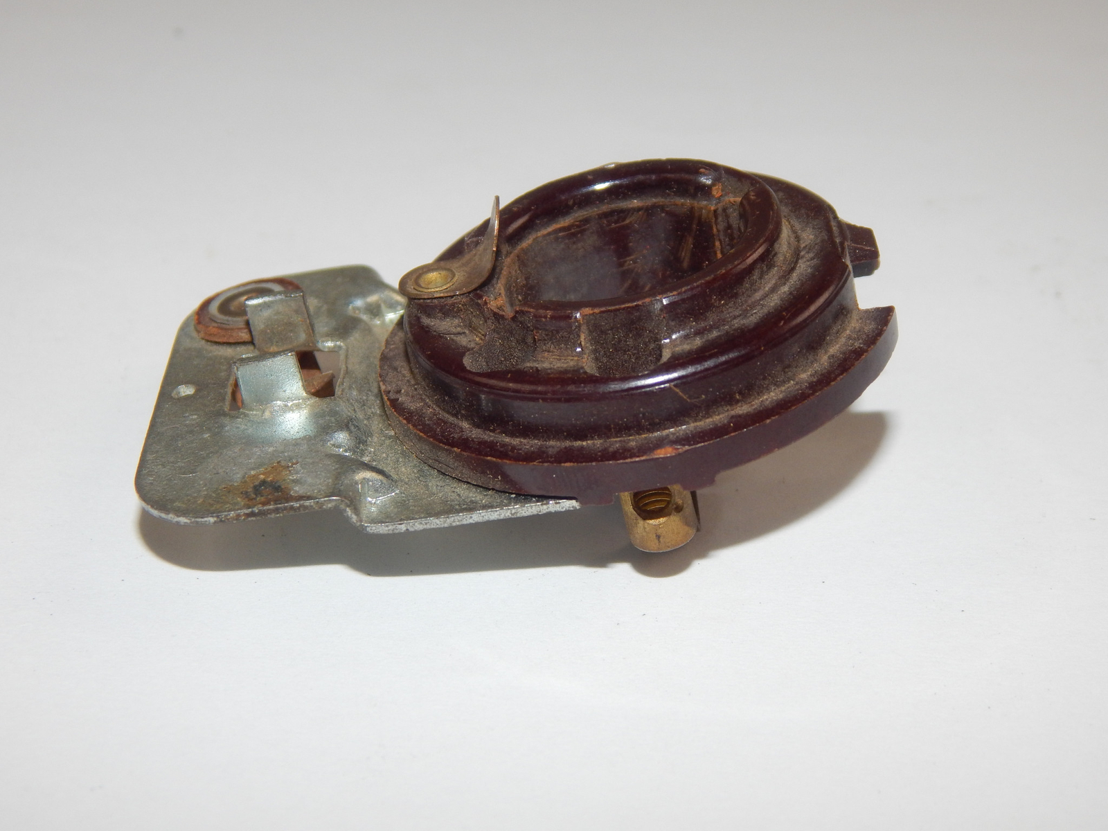 VINTAGE MOTORCYCLE HEALDIGHT BULB SOCKET HOLDER PENTON 100 125 175 C.E.V
