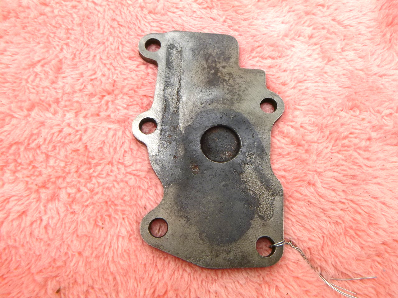 OEM HARLEY DAVIDSON “K” MODLE OIL PUMP COVER PLATE 1952 & 1953 VERY GOOD COND.