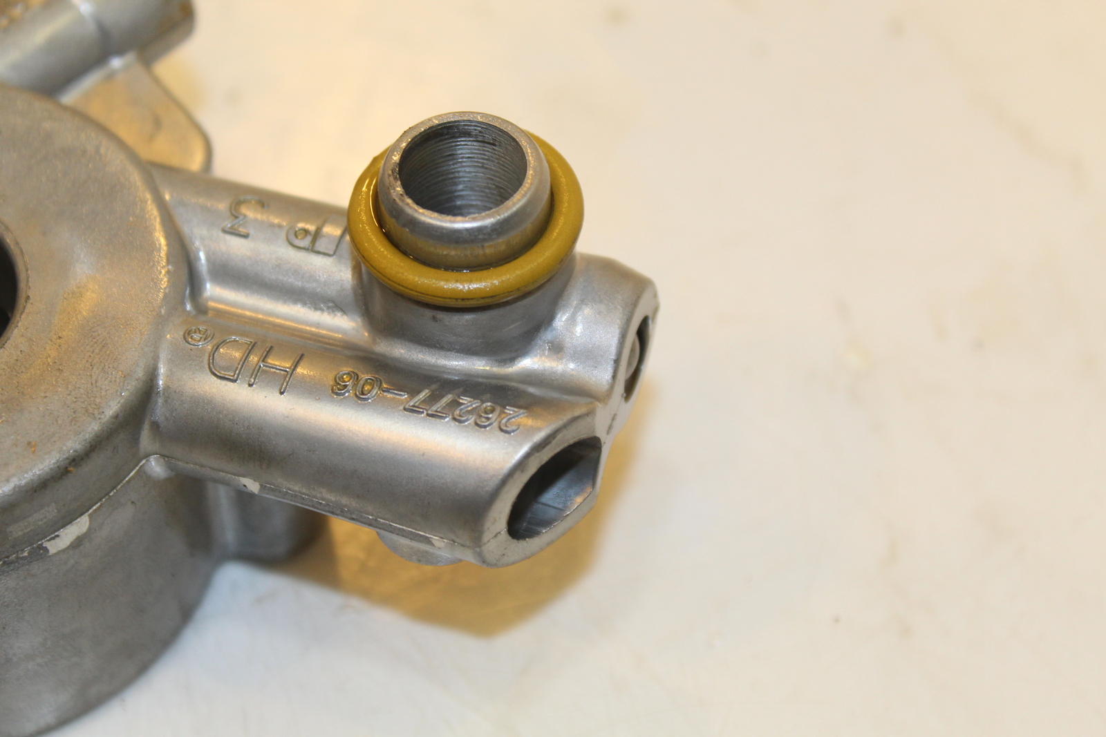 2007 Harley-Davidson Street Glide FLHX Engine Motor Oil Pump 26037-06