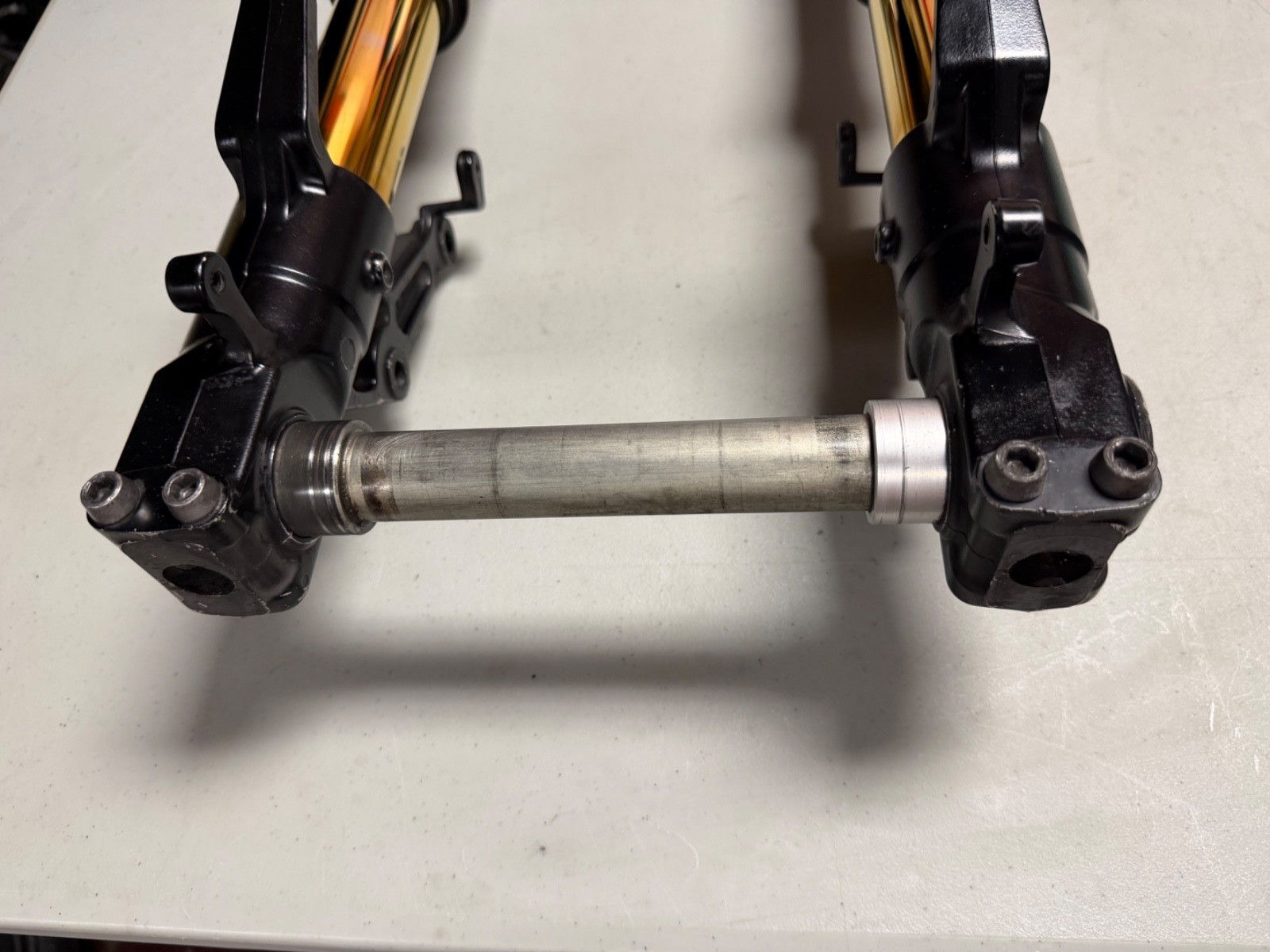 SUZUKI HAYABUSA OEM FRONT FORK SET Gen. 1 2006