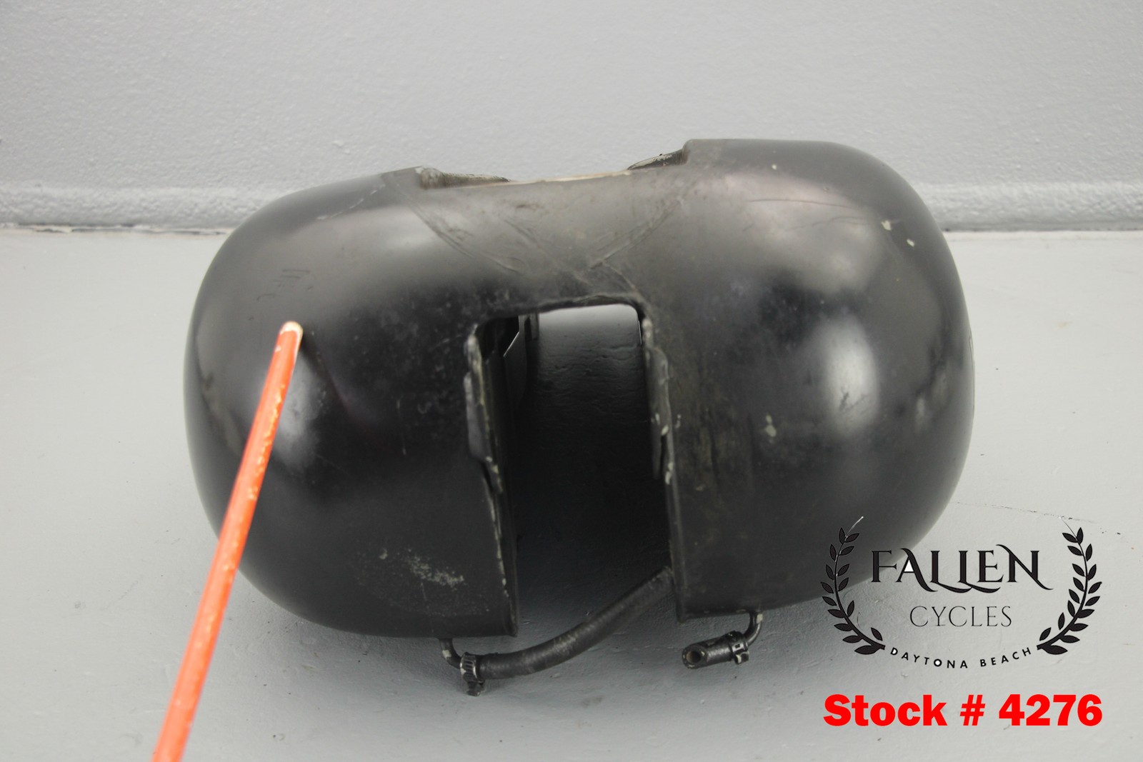 NO DENT 2007 Harley Dyna Fuel Gas Tank SPRAY PAINT #4276