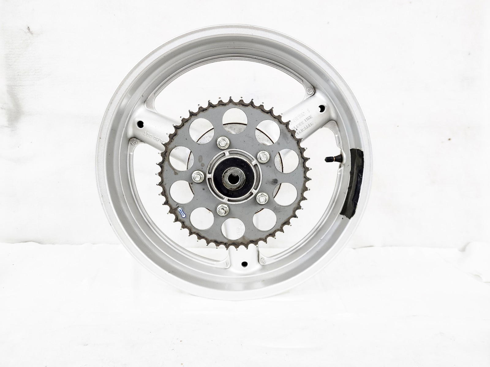 99-02 SUZUKI SV650 OEM Silver Gray Rear Wheel Rim Hub AFM Sprocket Straight BOF