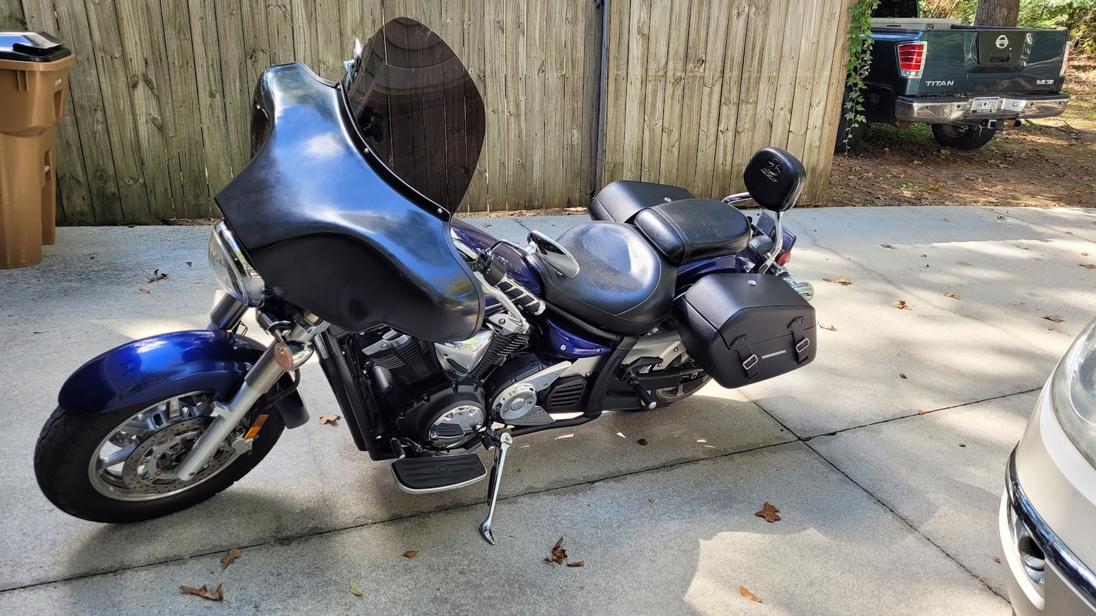 BATWING FAIRING WINDSHIELD FOR YAMAHA VSTAR V STAR 1300 GUARD 6×9″ HOLES FIBER