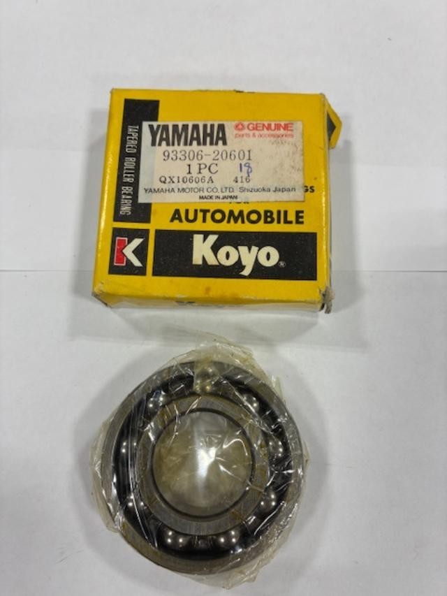 YAMAHA OEM NOS CRANKSHAFT BEARING / 93306-20601 / TD1C YZ250 IT250 TY250 IT400