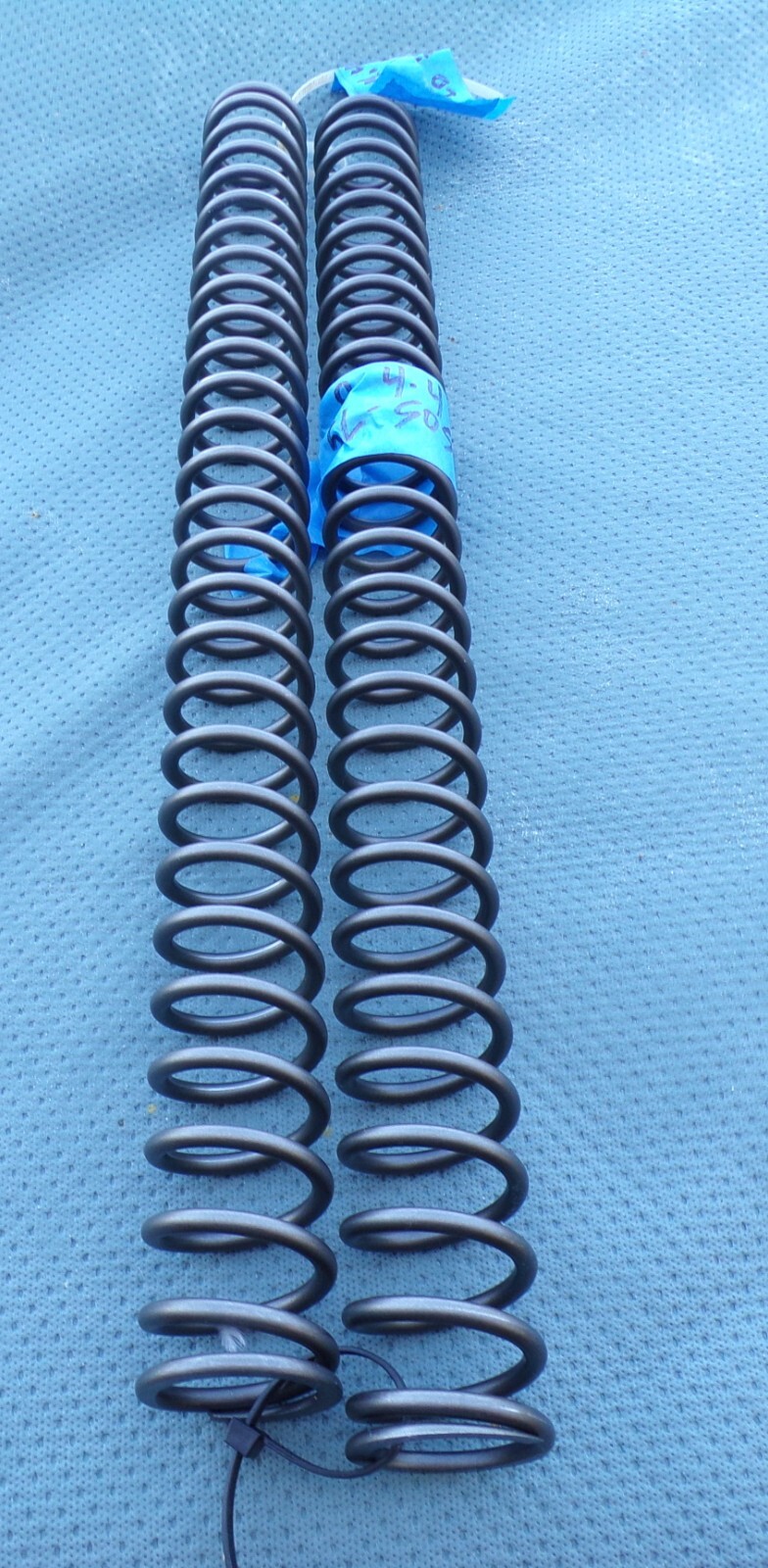 WP 4.4 N/mm Fork Springs KTM, Husqvarna and GAS GAS Models 91410015S
