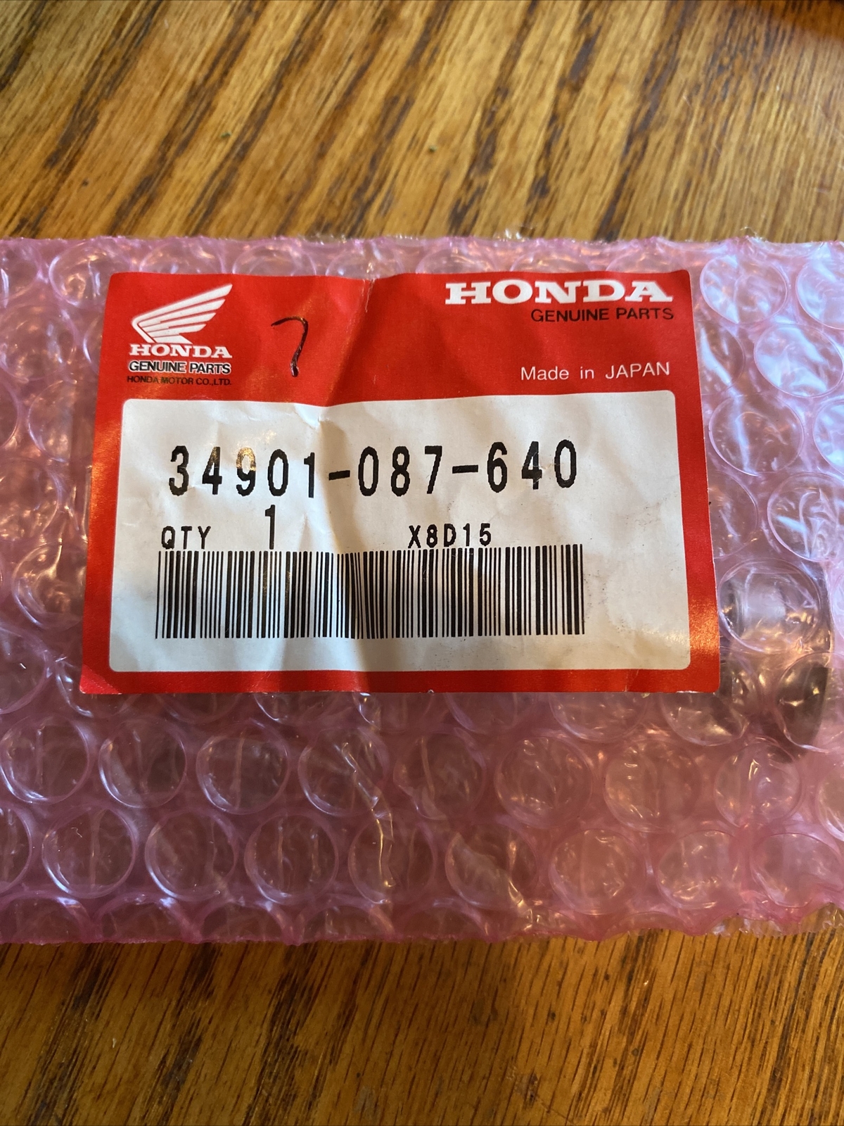 NOS OEM Honda CT200 TL125 MR175 +++ 6V25/25W Qty.1 # 34901-087-640