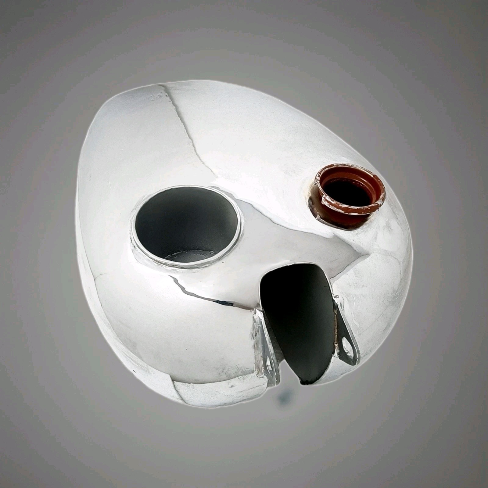 For BSA B31 Chrome Fuel Tank – Steel Construction, Chrome Finish