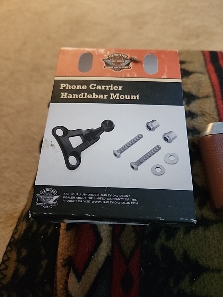 Harley-Davidson Handlebar Phone Carrier Mount Multi-Fit Item 76000537