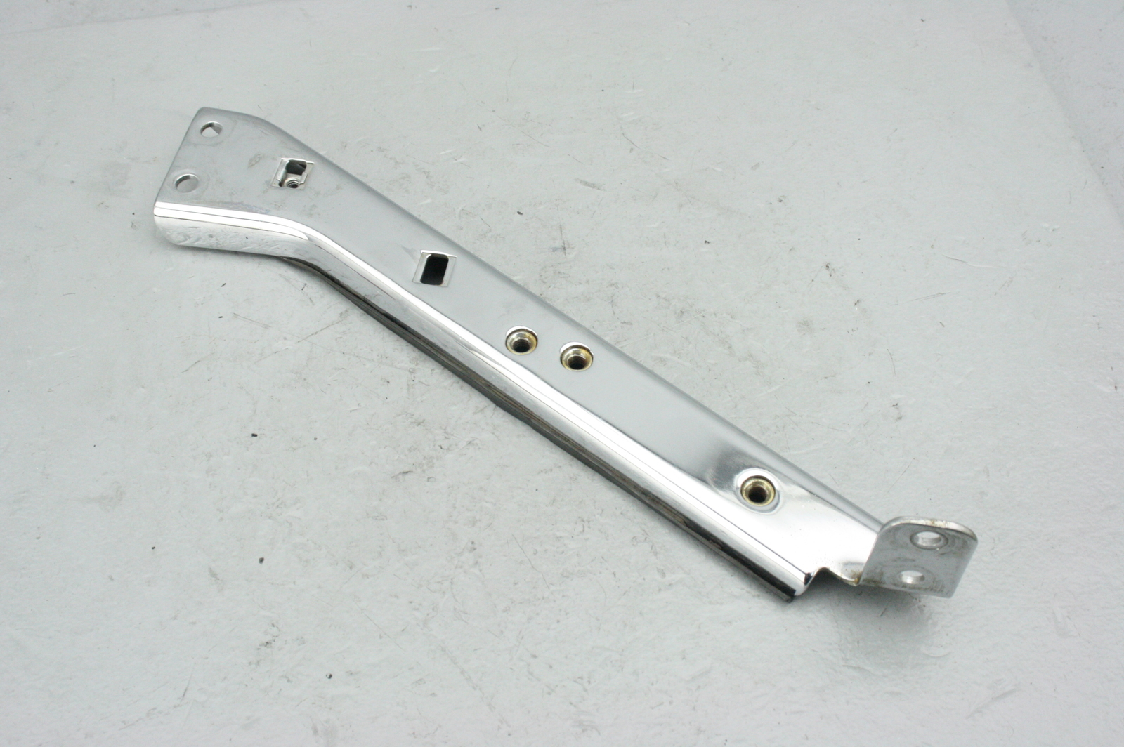 1995 Harley Road King RIGHT Saddlebag Support Mount Bracket CHROME