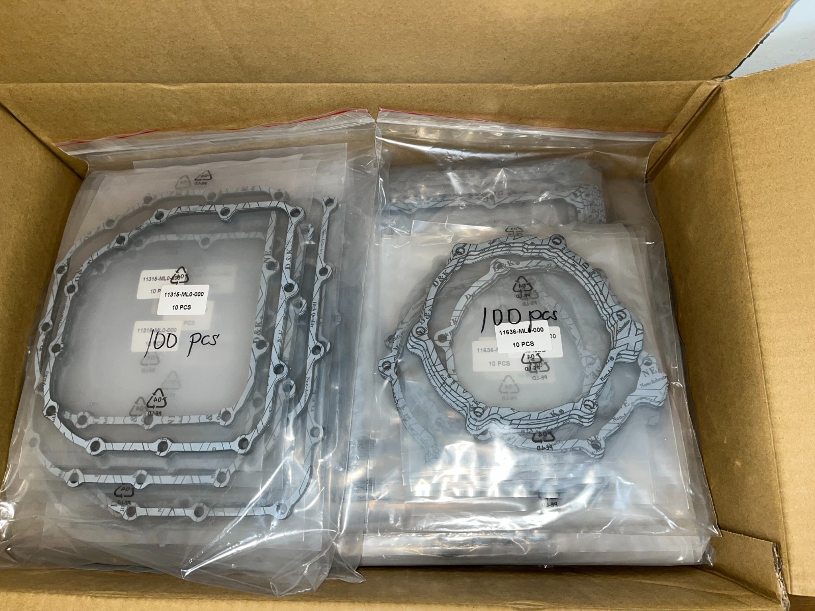 VFR400 NC30 RVF400 NC35 new OEM spec. Vesrah engine cover gasket set – Japan