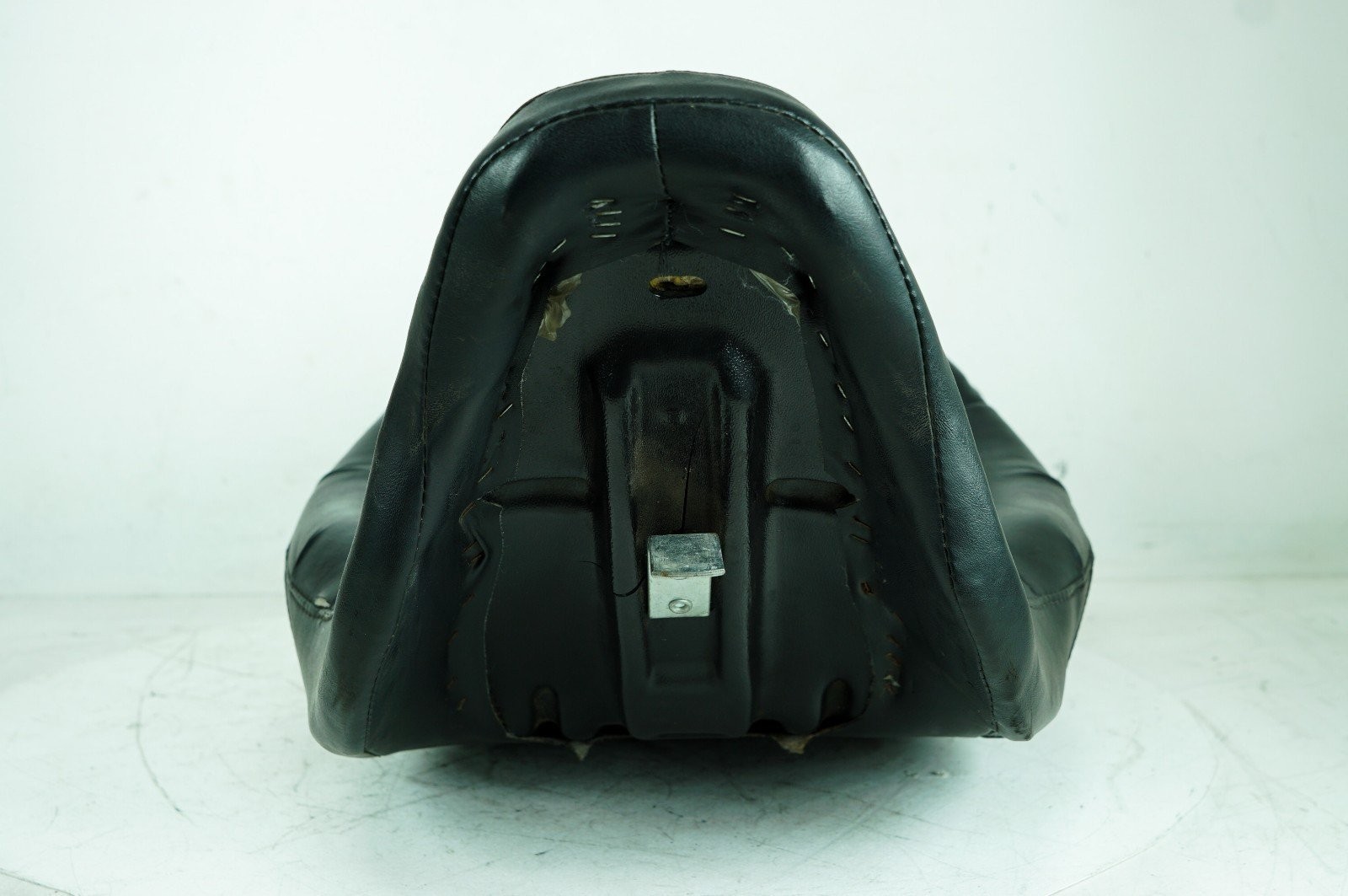 07 Harley Electra Ultra Touring OEM Passenger Rider Driver Seat Saddle 1388