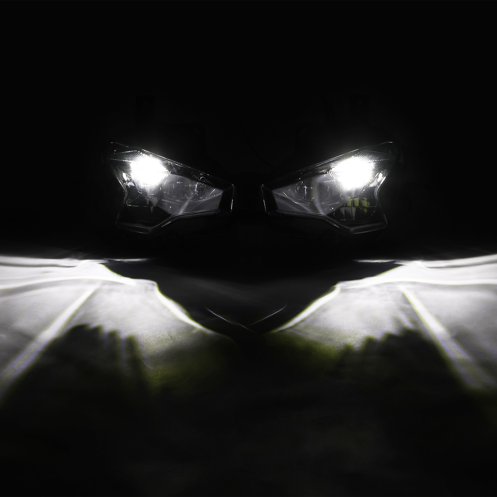 Front LED Headlight Lamp Light Assembly Fit For Kawasaki Ninja ZX6R ZX636 24-25