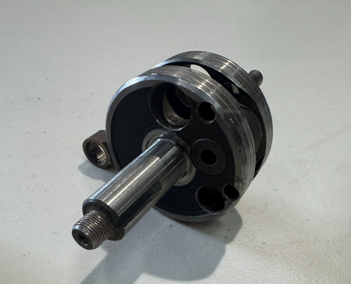 New OEM Genuine Yamaha Crankshaft Assembly YZ80A YZ80B GTMX GT80 1K9-11400-00-00