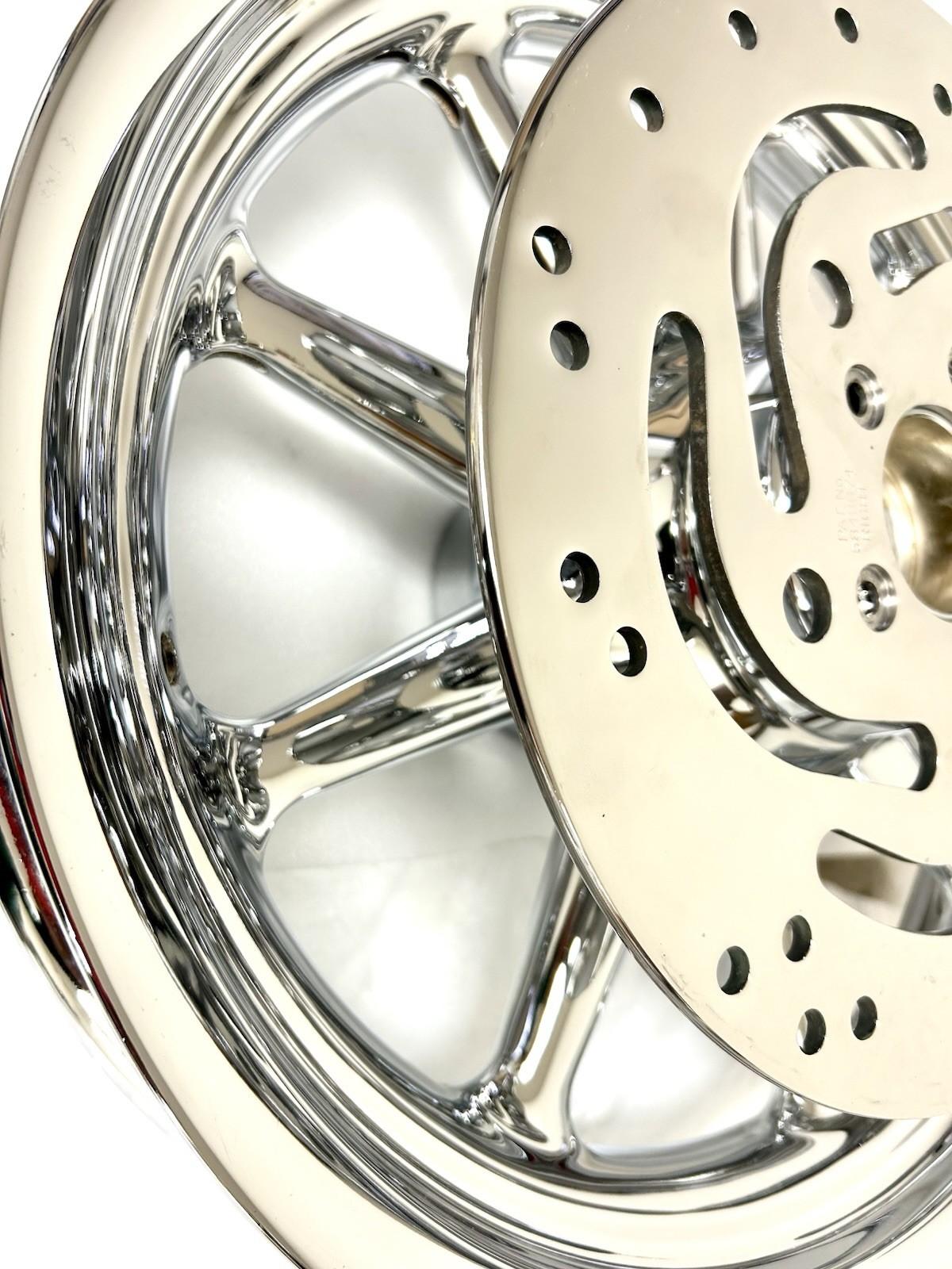 Harley Touring 1″ AXLE MAG Wheel ROAD GLIDE Chrome Front 2000-08 W/2 Rotors OEM