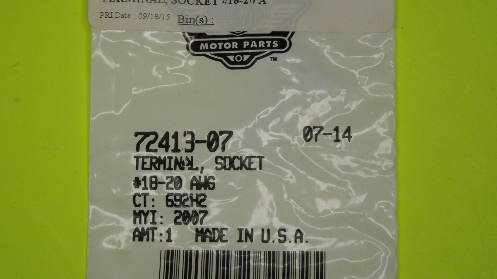 1 NOS OEM Harley Davidson 18-20 AWG Socket Terminal P/N 72413-07