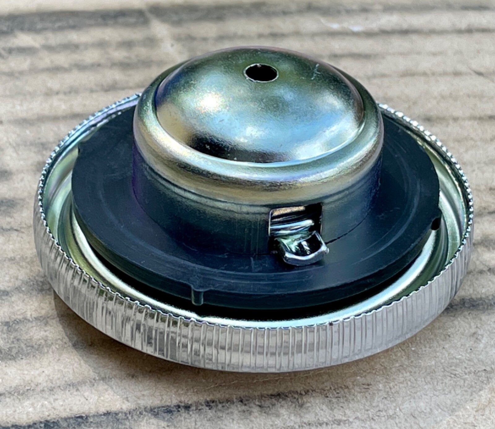 Honda 17620-402-020 Chrome Vintage Gas Tank Cap. New. FREE SHIPPING 