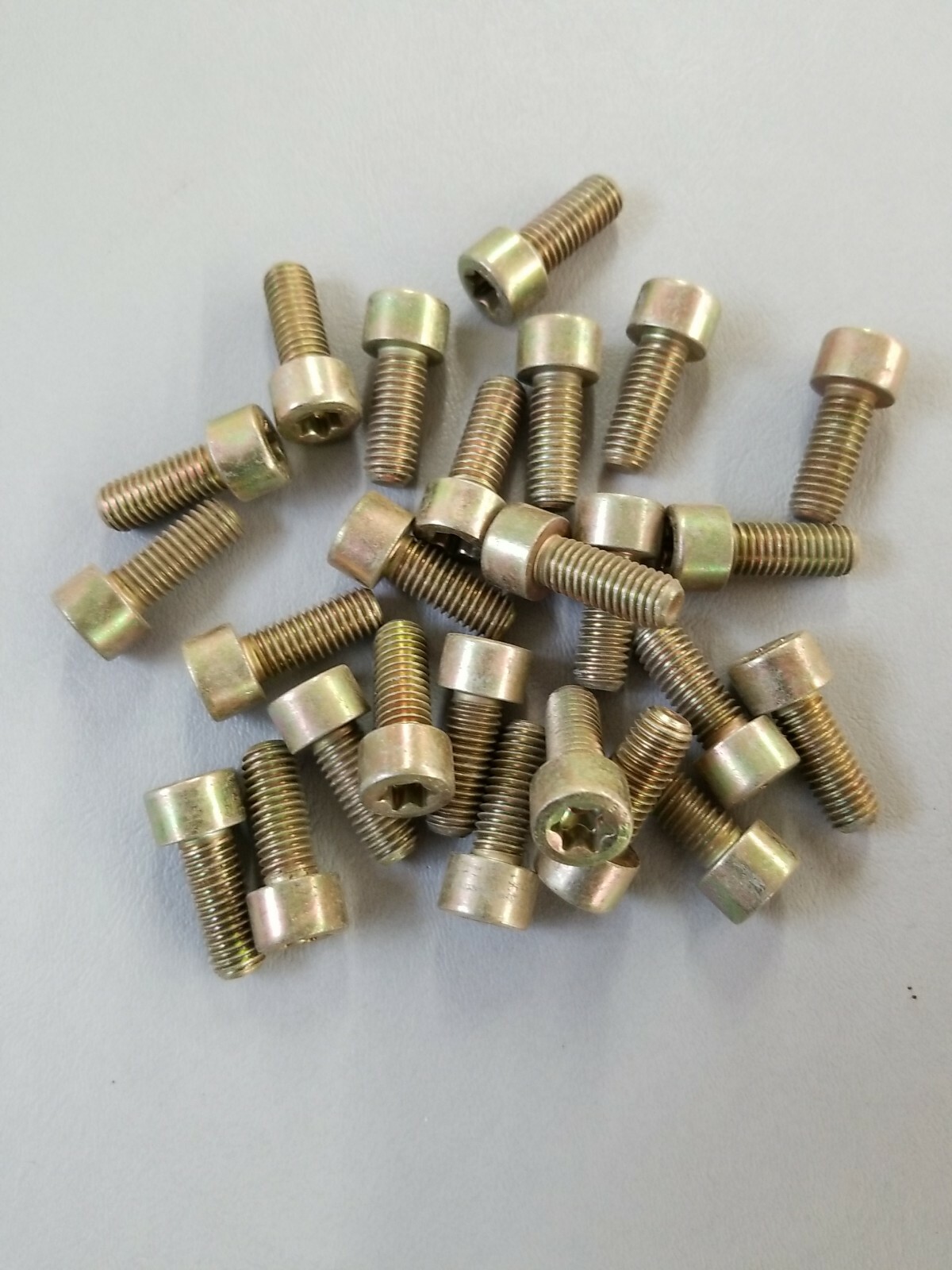 (25) OEM Arctic Cat TSH-M8X1.25X20-CL12.9 Cap Screw NOS