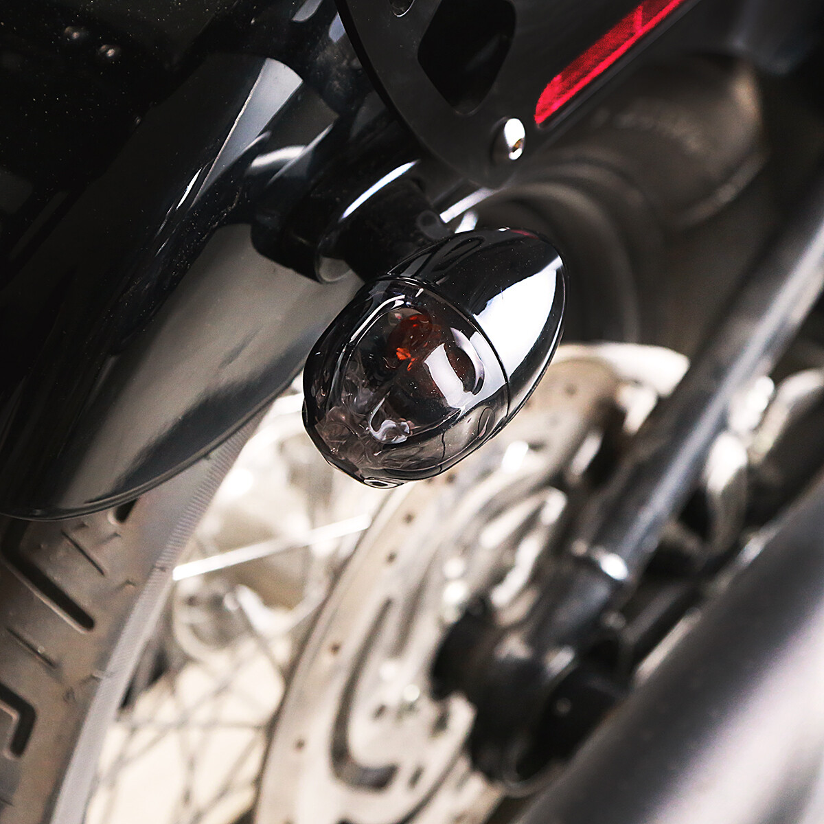 1Pair Gloss Black Amber Bullet Turn Signals Bracket For Harley Dyna Softail