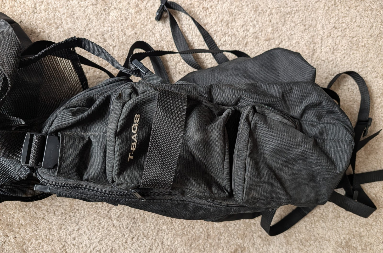 T-BAGS Expandable Black Canvas Motorcycle Travel Bags +Top Roll Bag + Bungee Net