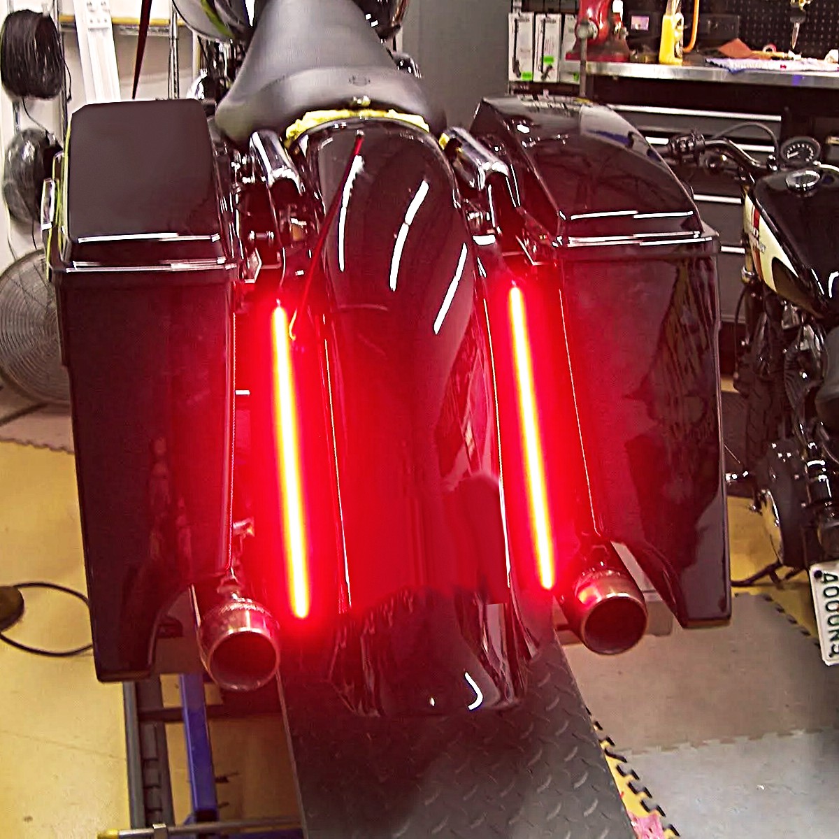 19″ LED Taillight Strip Kits For Harley Touring With Bagger Stretched Fender