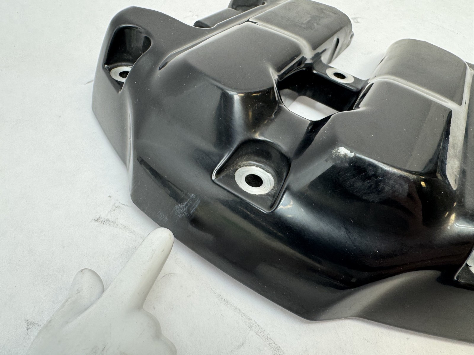 Harley Davidson M8 Models Gloss Black Top Rocker Box Cover 25700371 Used