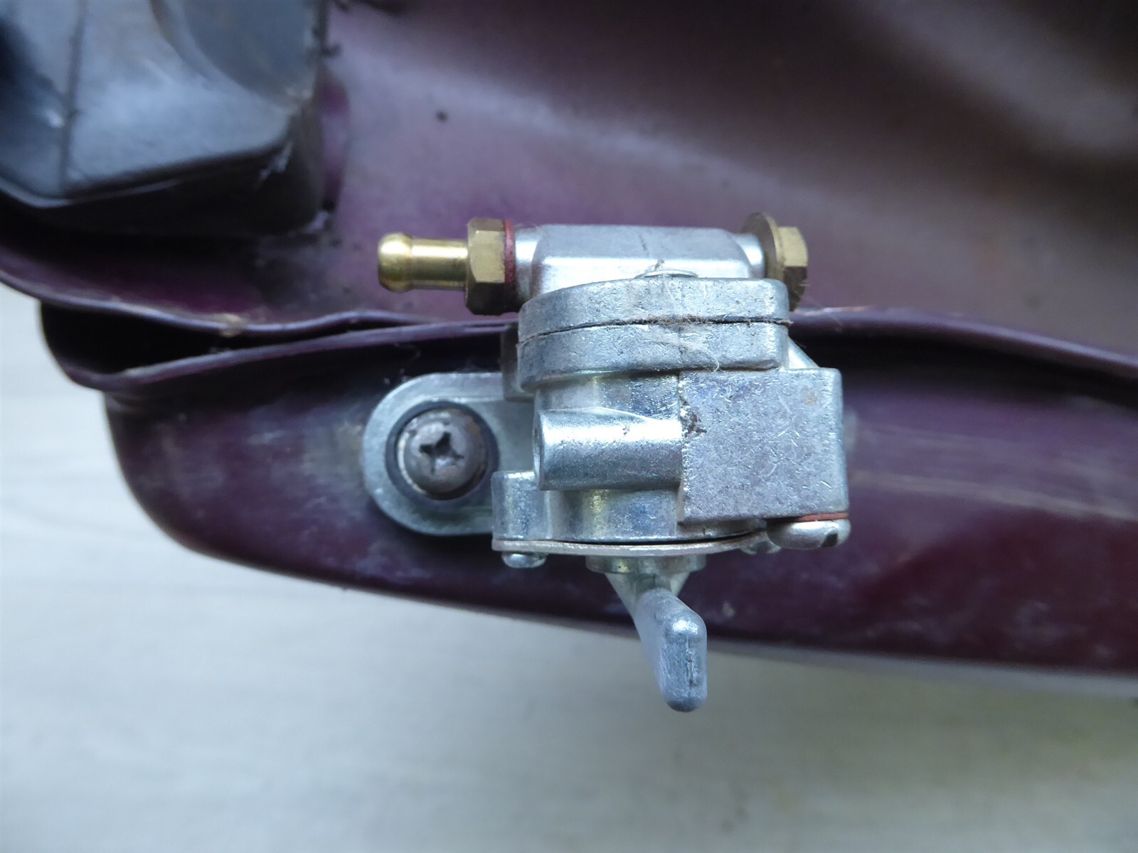 1978 Yamaha XS650 Y235-6. dual petcock gas fuel petrol tank