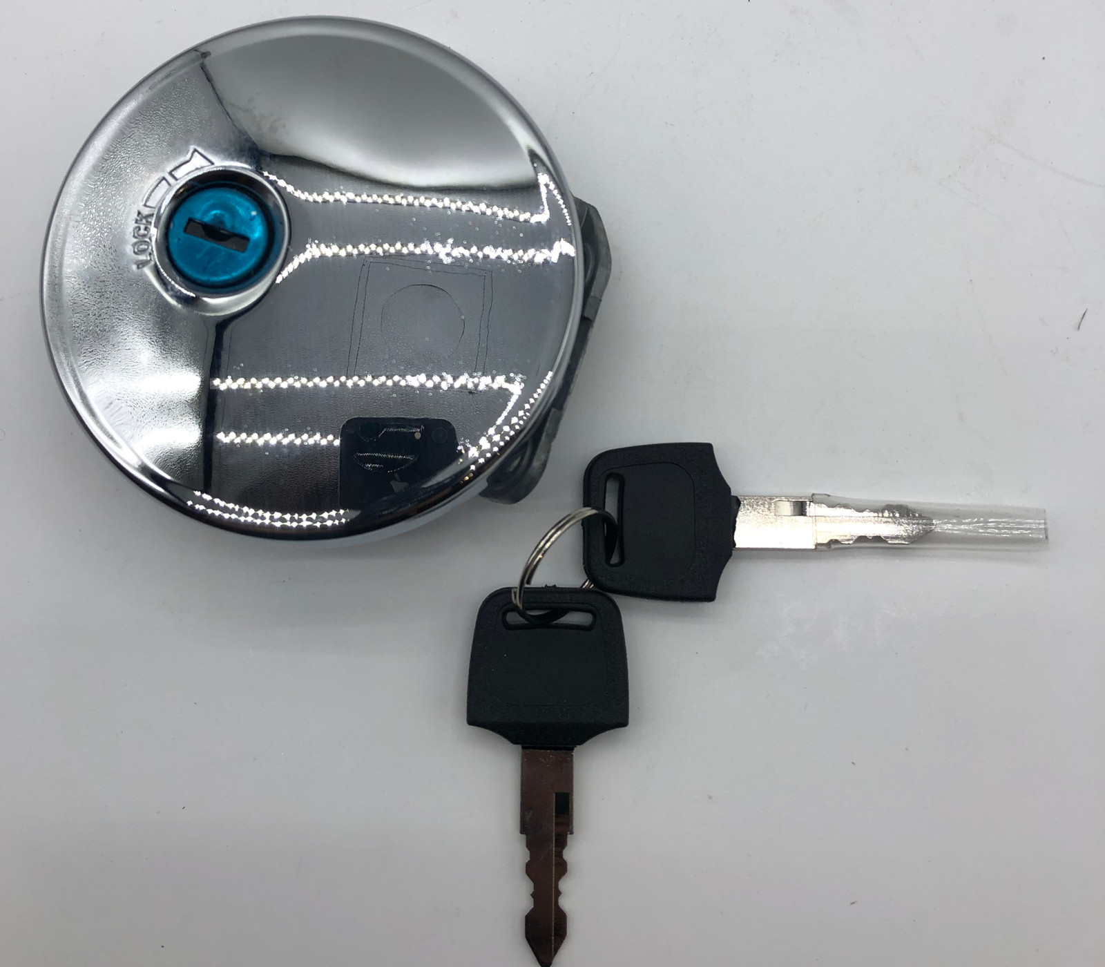 Fuel Gas Tank Cap Lock Keys For Kawasaki VULCAN 1500 NOMAD VN1500 1999-2001