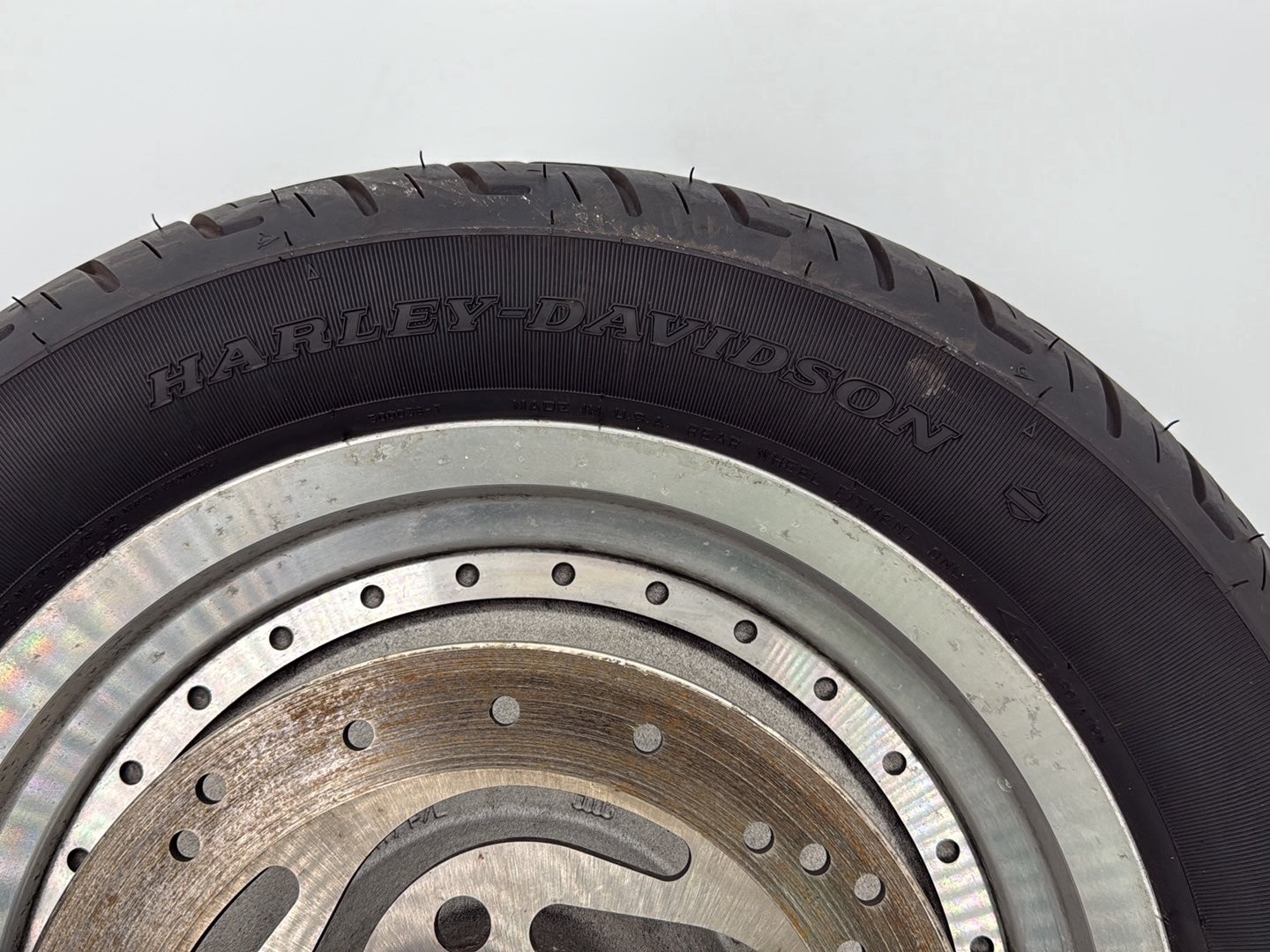 2006 Harley Sportster XL883C 883 Custom OEM Rear Wheel Rim Tire 150/80B16 16″