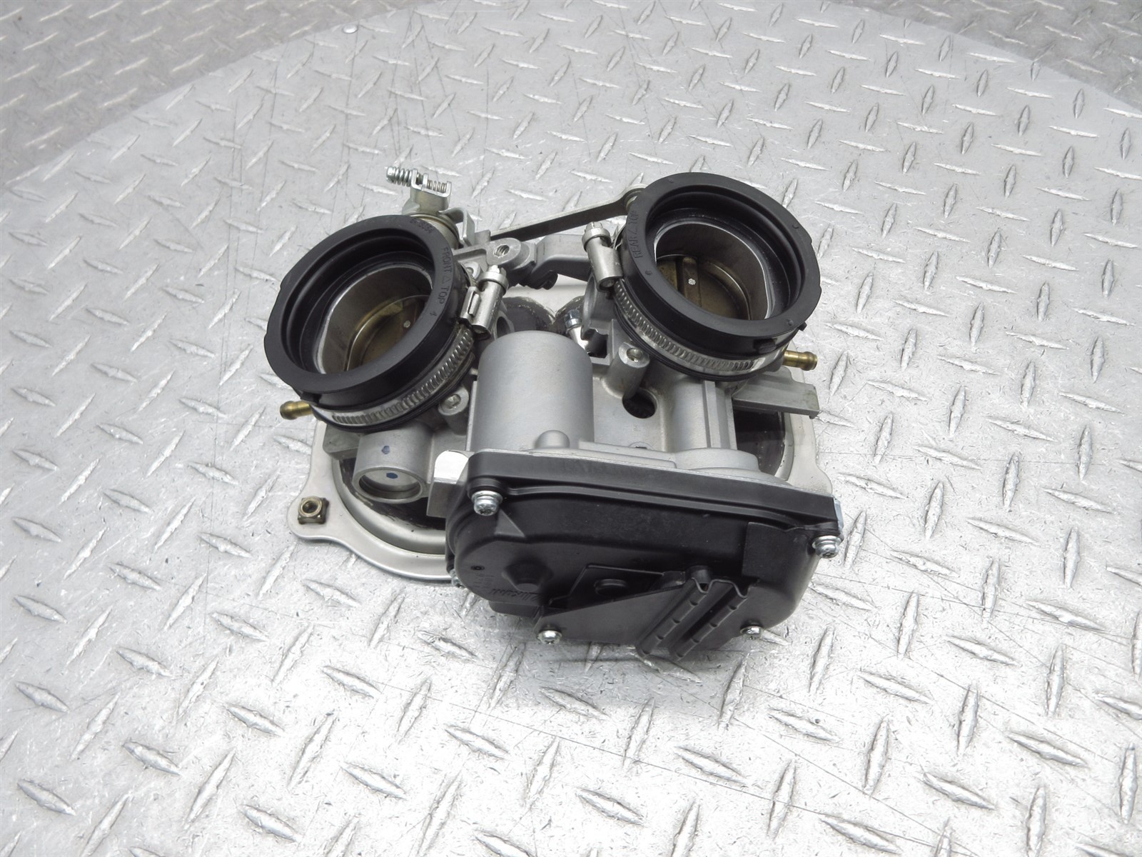 2019 19 20 Indian FTR1200 FTR 1200 OEM Throttle Body Bodies Intake Boots NOTES