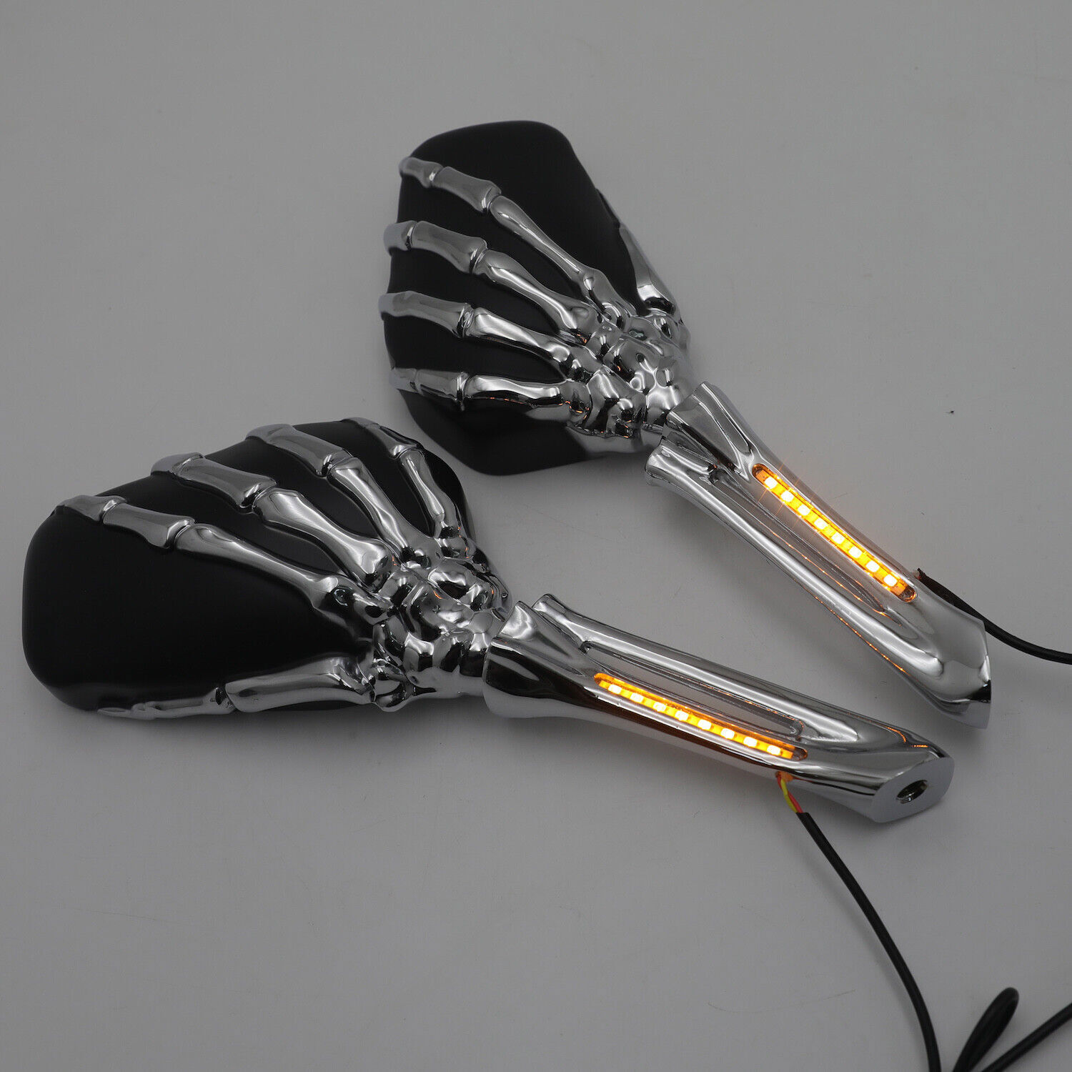 HTTMT LED Skull Rearview Mirrors w/8mm 10mm Bolts For Harley Street Glide