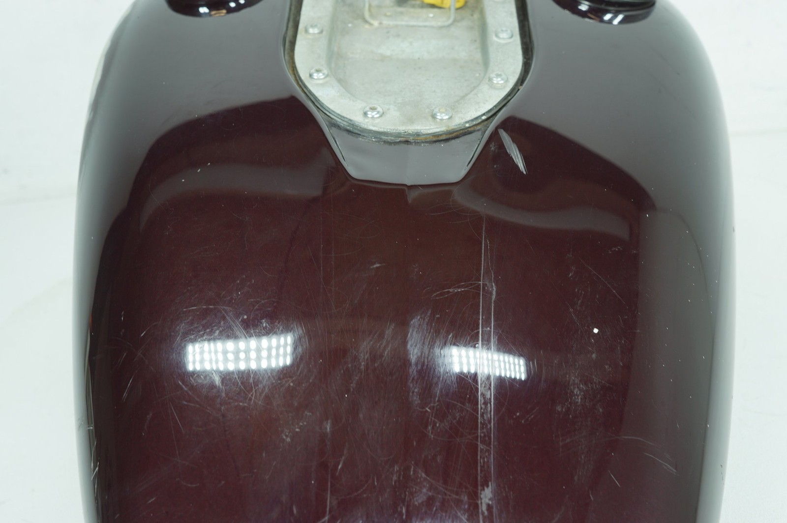 2006 Harley Dyna Street Bob OEM Gas Gasoline Fuel Tank Reservoir & Pump DENTED