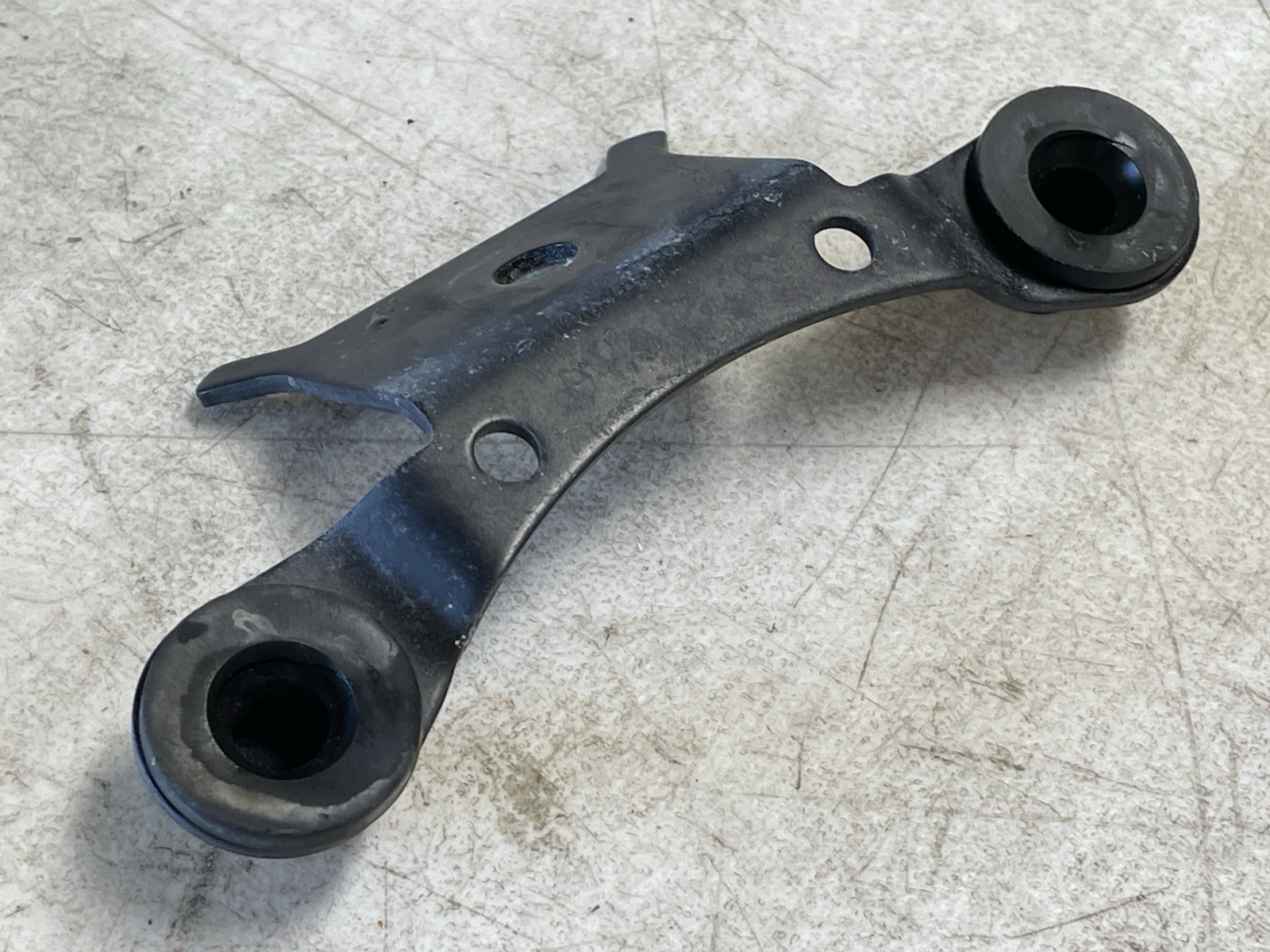 2015 – 2020 Harley Davidson XG500 XG750 Front Fairing Lower Mount Bracket OEM HD