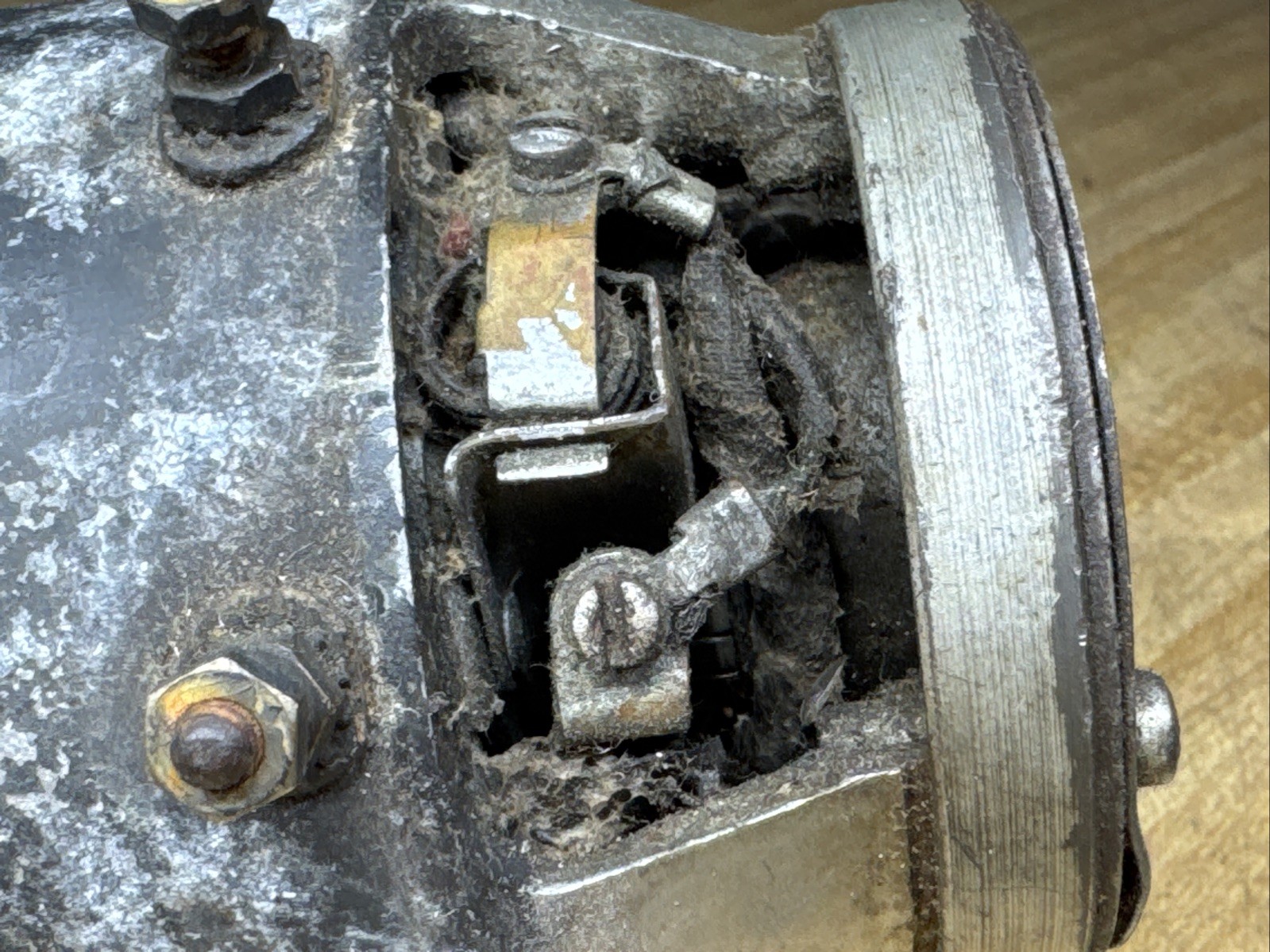 Harley-Davidson Knucklehead Panhead Flathead 3 Brush Generator 32e 6 Volt