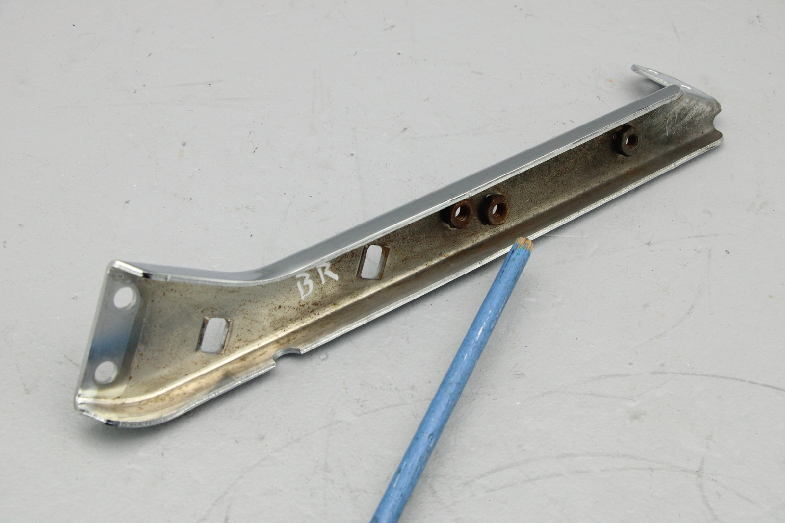 2007 Harley Road King CVO Right Saddlebag Support Mount Bracket CHROME