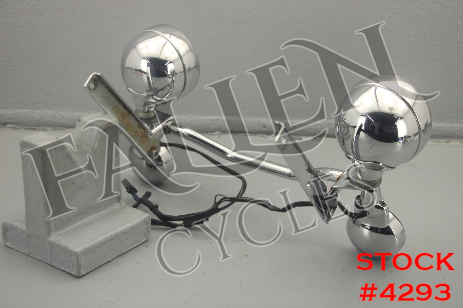 2005 Harley Softail Front Light Bar Turn Signal Assembly CHROME VIDEO #4293