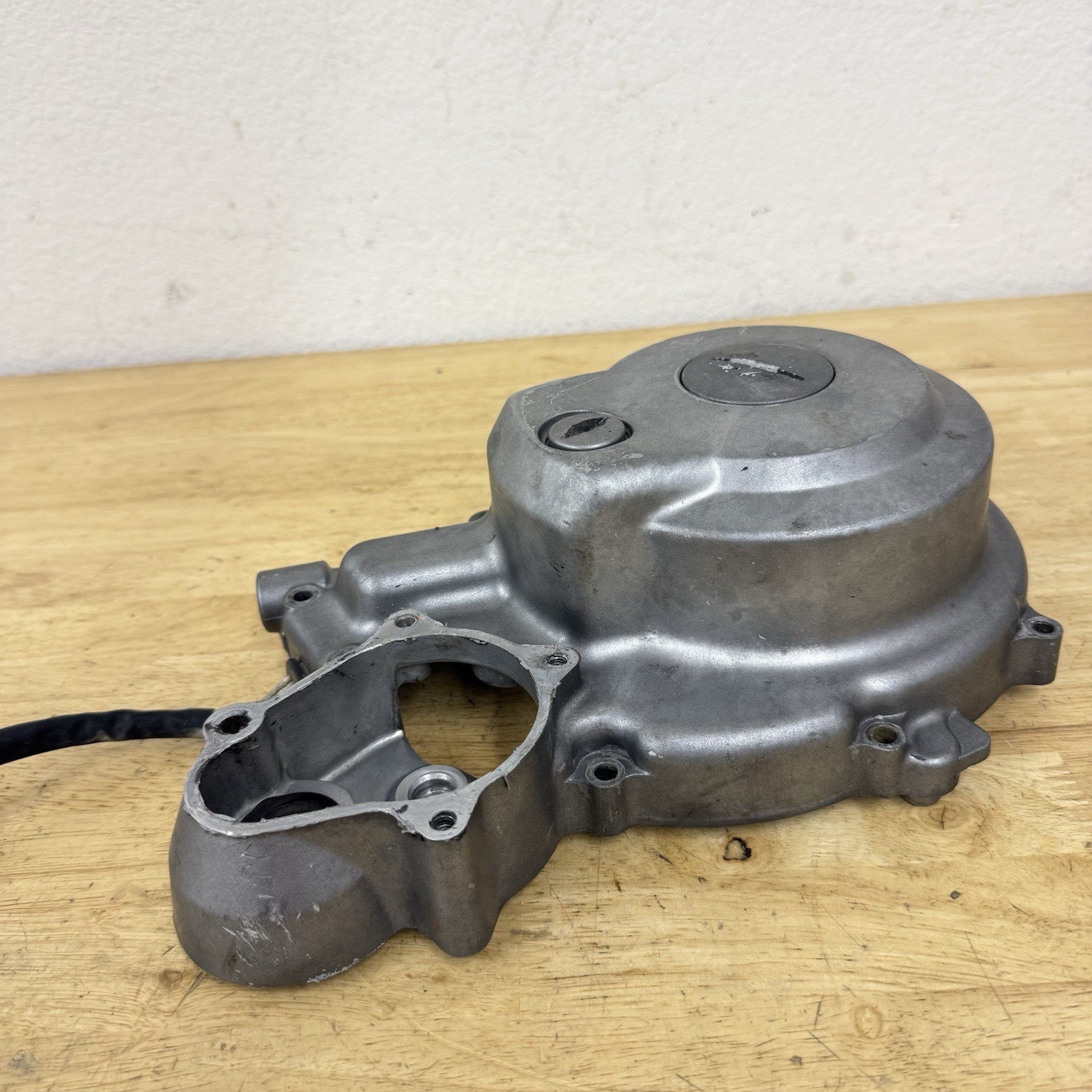 2003 Yamaha Raptor 660 OEM Stator Cover Magneto Left Case (01-05) #84