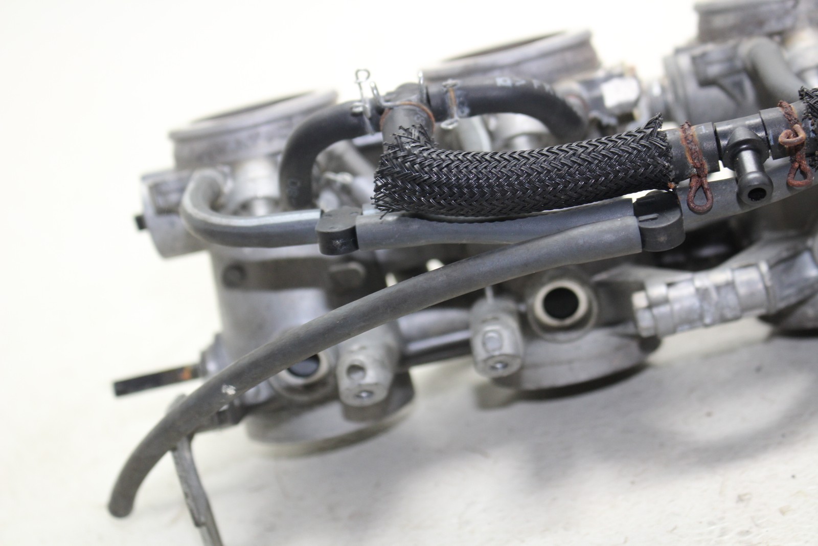 2008-2009 Suzuki Gsxr600 Gsx-r600 Throttle Bodies *BARE*