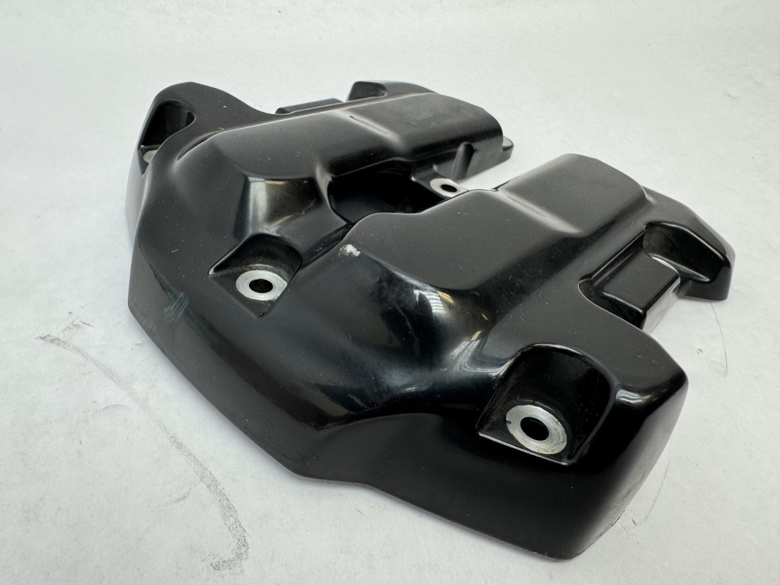 Harley Davidson M8 Models Gloss Black Top Rocker Box Cover 25700371 Used