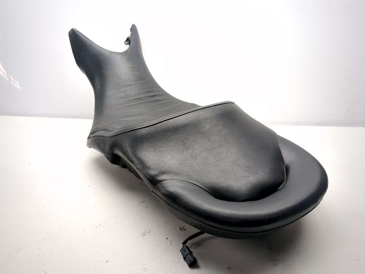 08 Victory Vision Deluxe Full One Piece Driver Passenger Seat 5436456