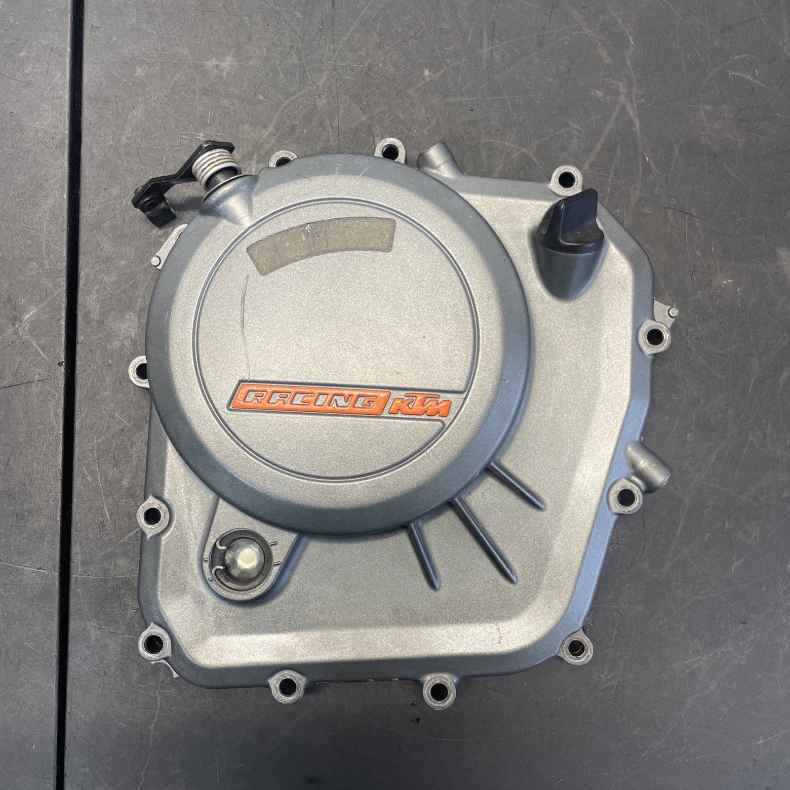 13-16 KTM RC390 Duke 390 Clutch Cover Right Side Engine Motor OEM Case