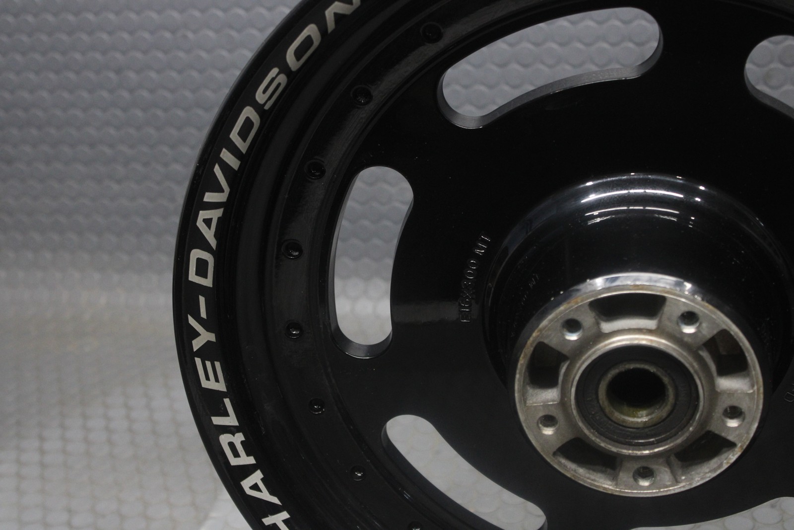 2016 Harley Davidson Dyna Fat Bob Fxdf Front Wheel Rim