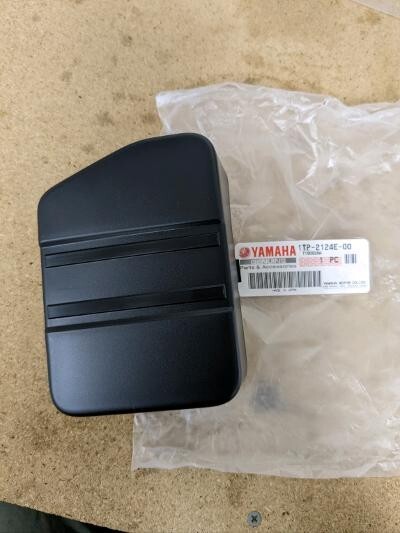 New OEM Yamaha Battery Side Cover 2014 – 2022 Bolt & Bolt R Spec XVS950